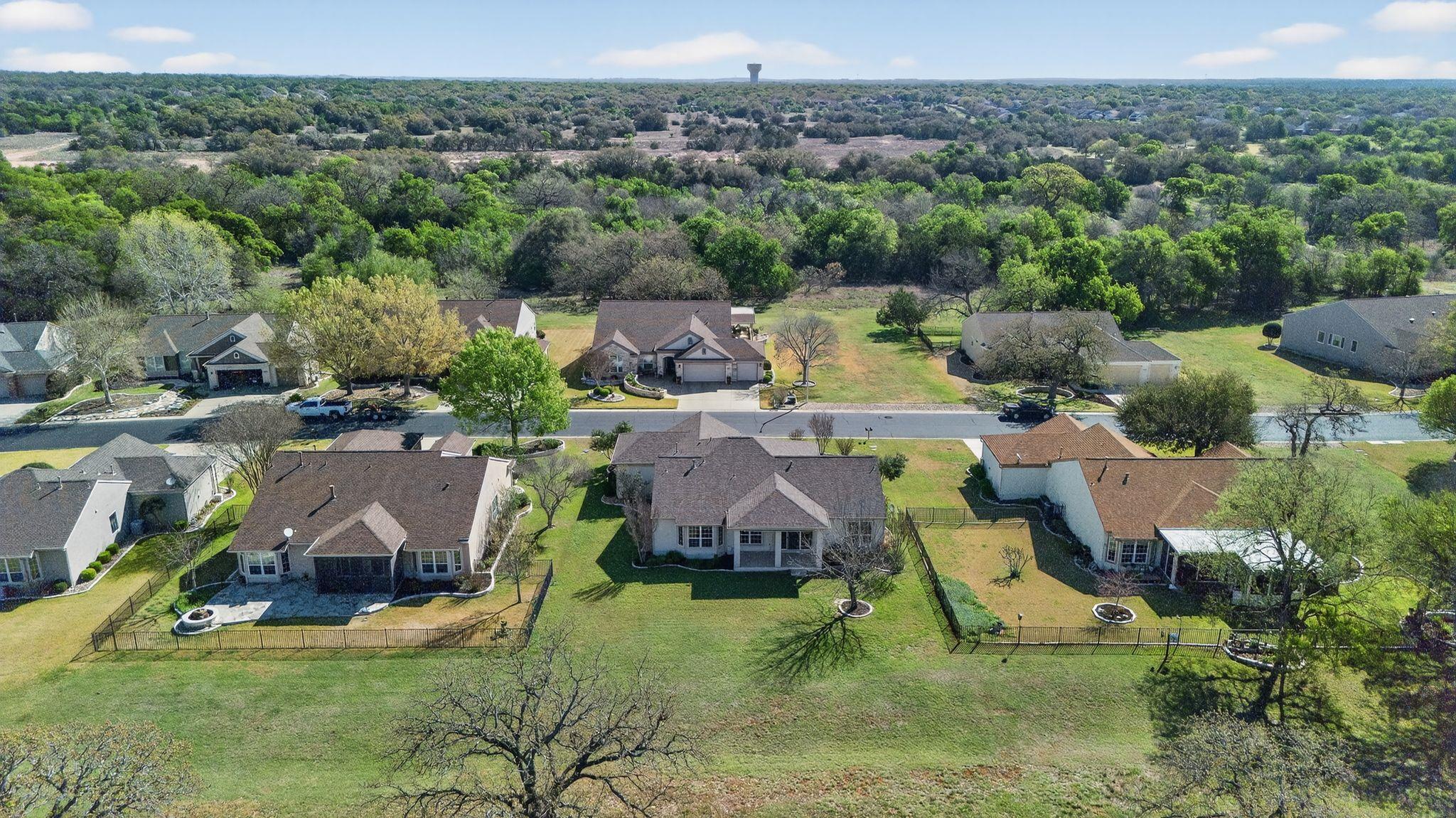 526 Dove Hollow Trl, Georgetown, TX 78633