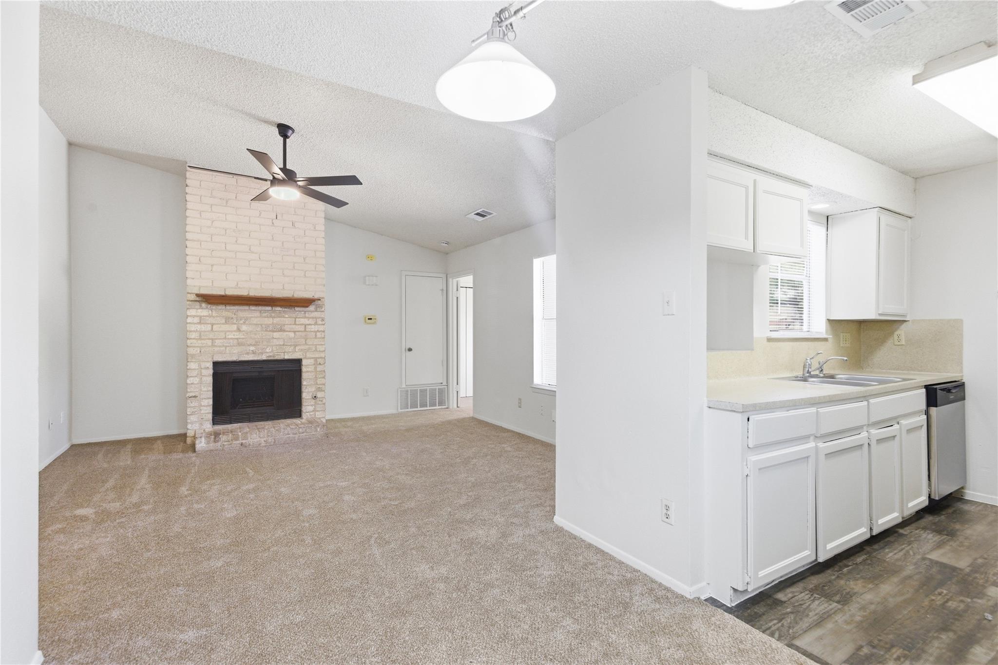 12805 Tomanet Trl # B, Austin, TX 78727