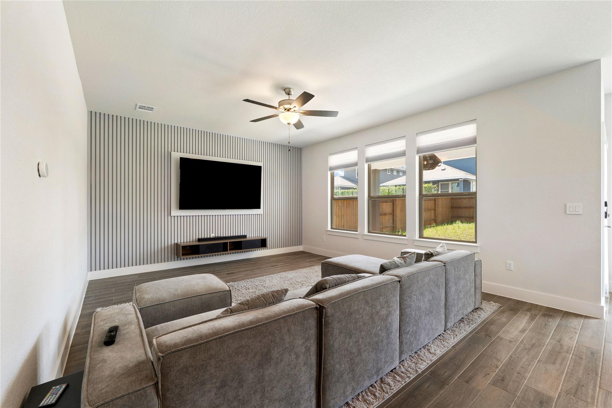 8609 Cottage Rose Dr, Austin, TX 78744