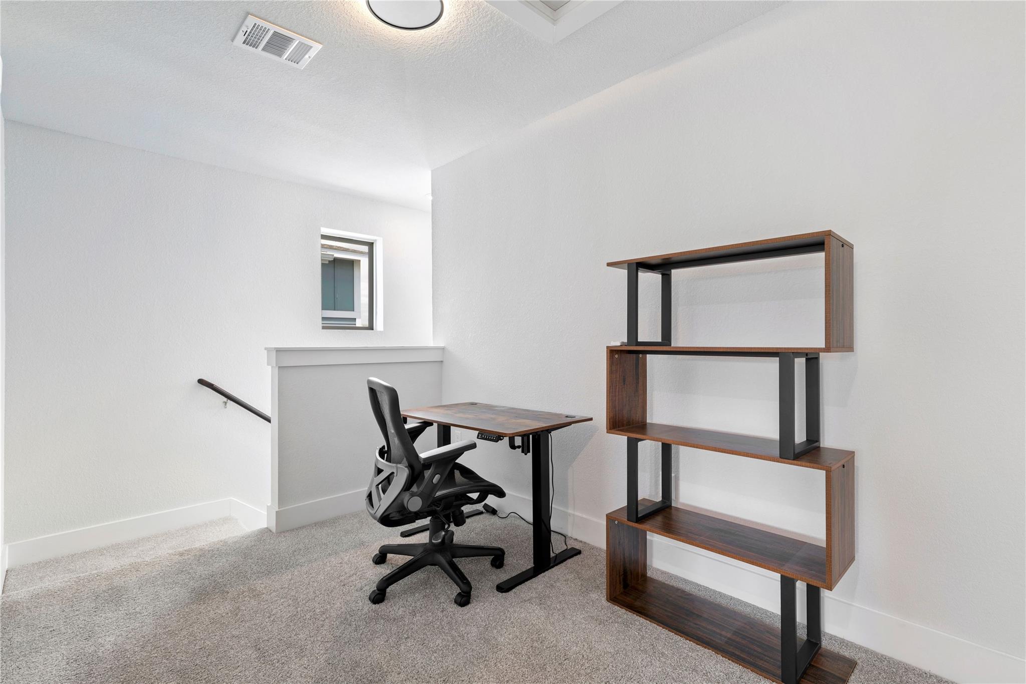 8609 Cottage Rose Dr, Austin, TX 78744