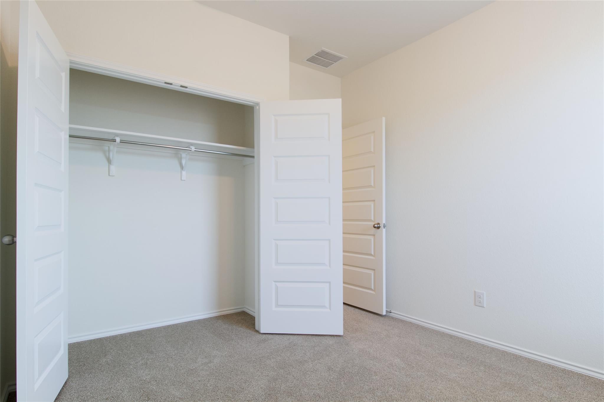 1628 Garlock Dr, Leander, TX 78641