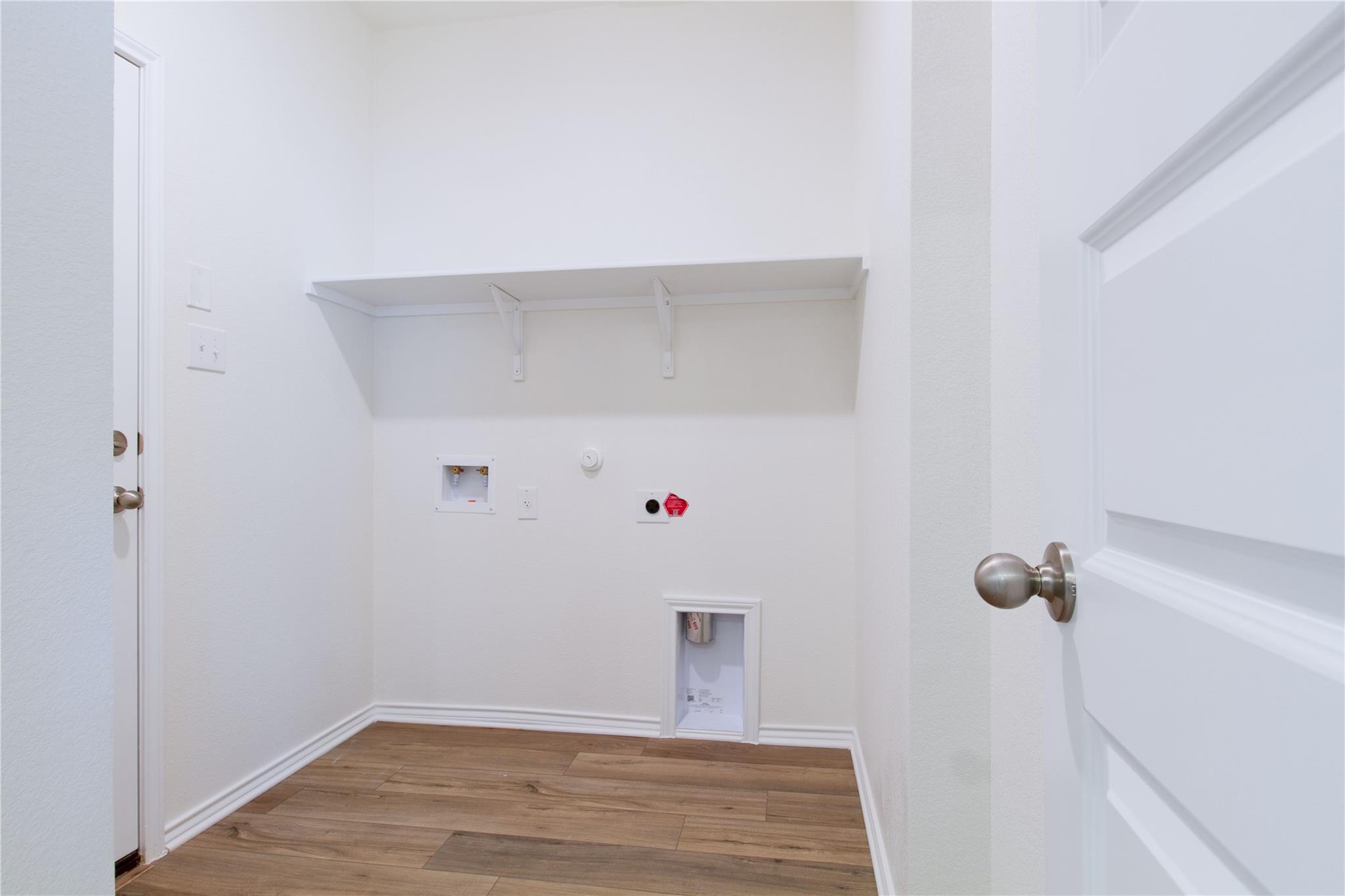 1628 Garlock Dr, Leander, TX 78641