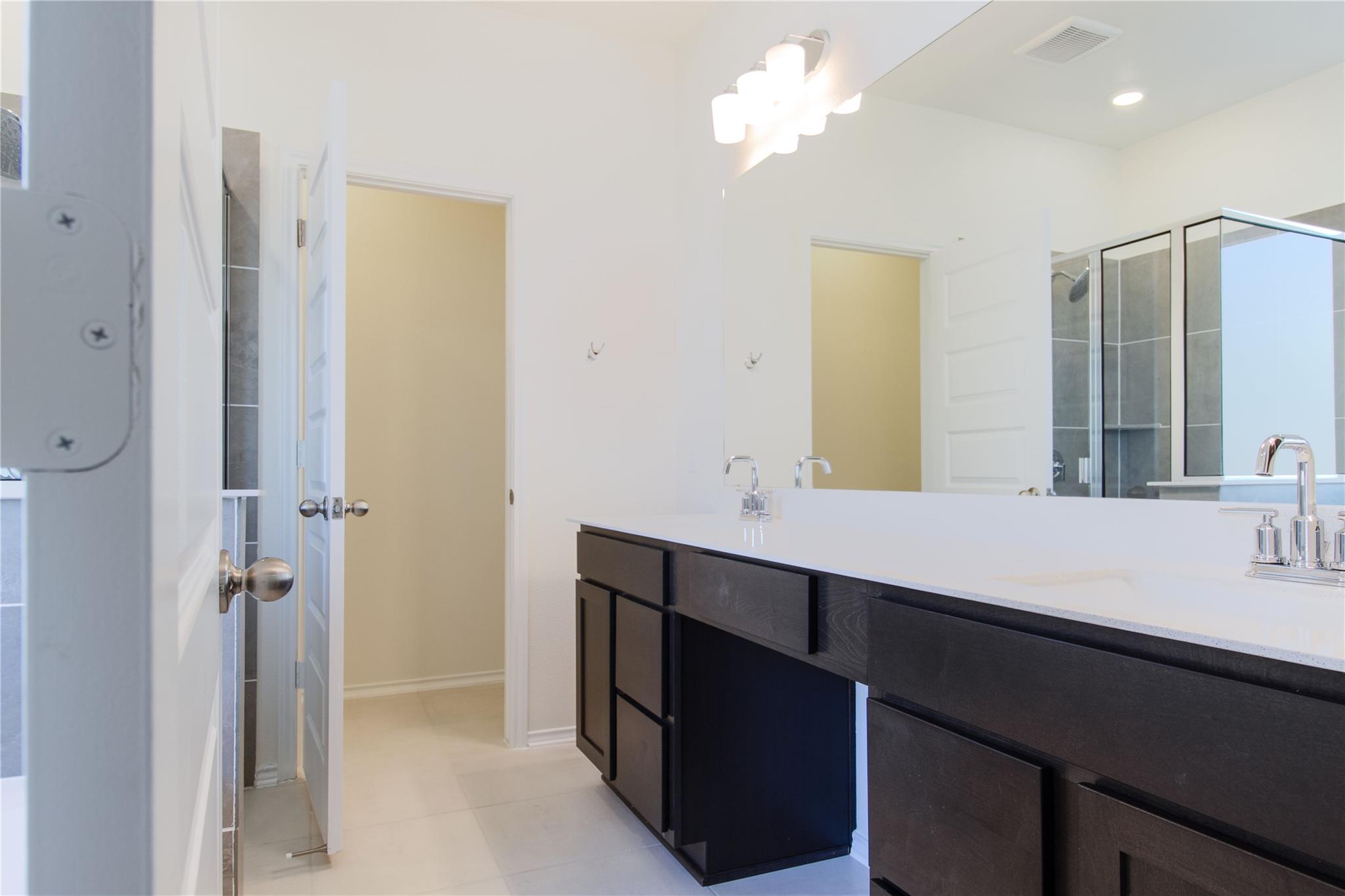 1628 Garlock Dr, Leander, TX 78641