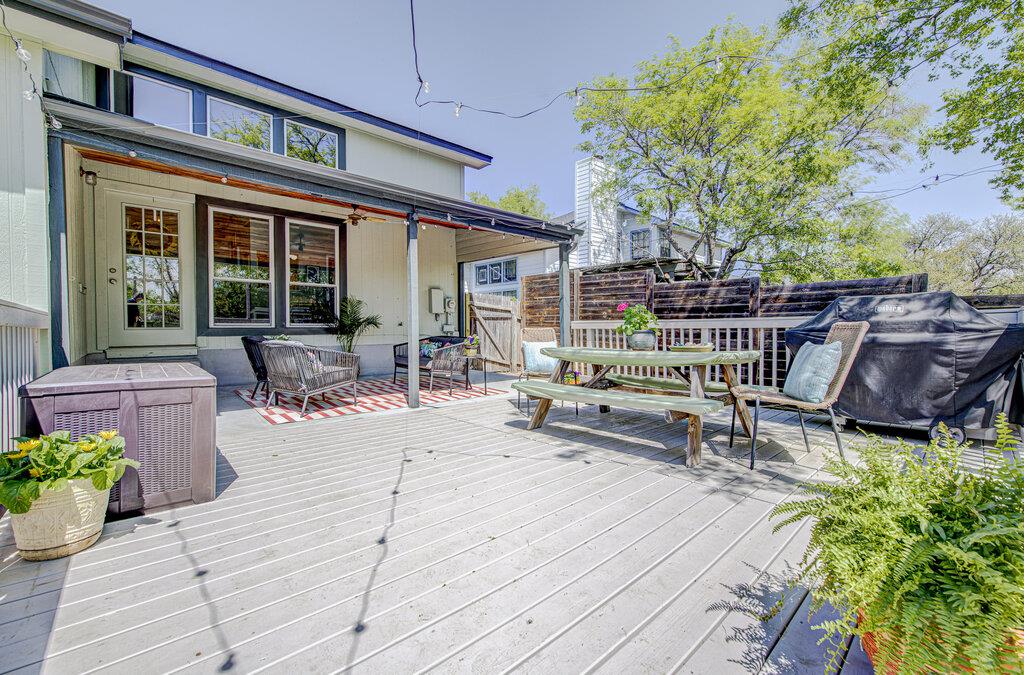 1815 Michael Wayne Dr, Austin, TX 78728