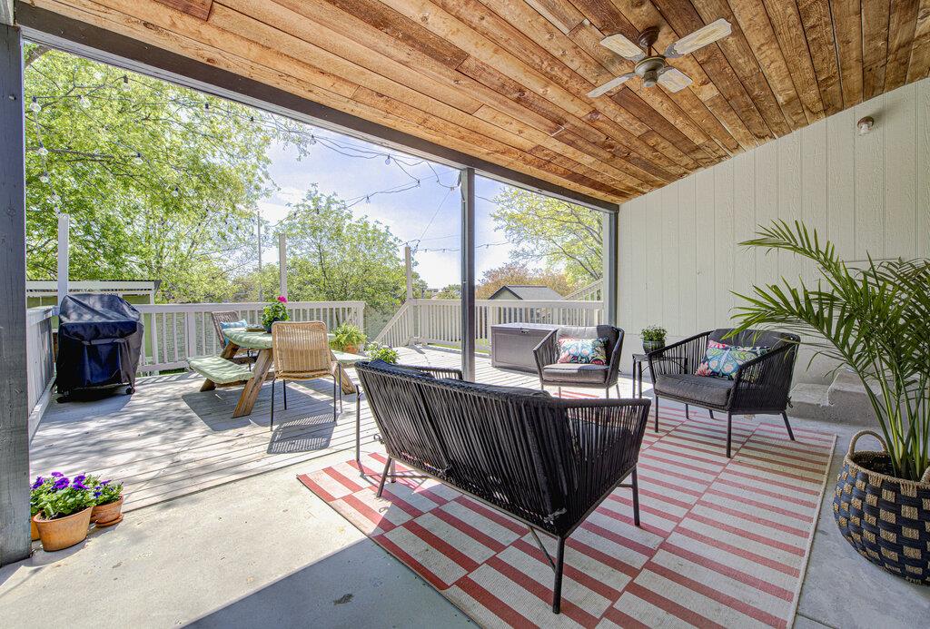 1815 Michael Wayne Dr, Austin, TX 78728