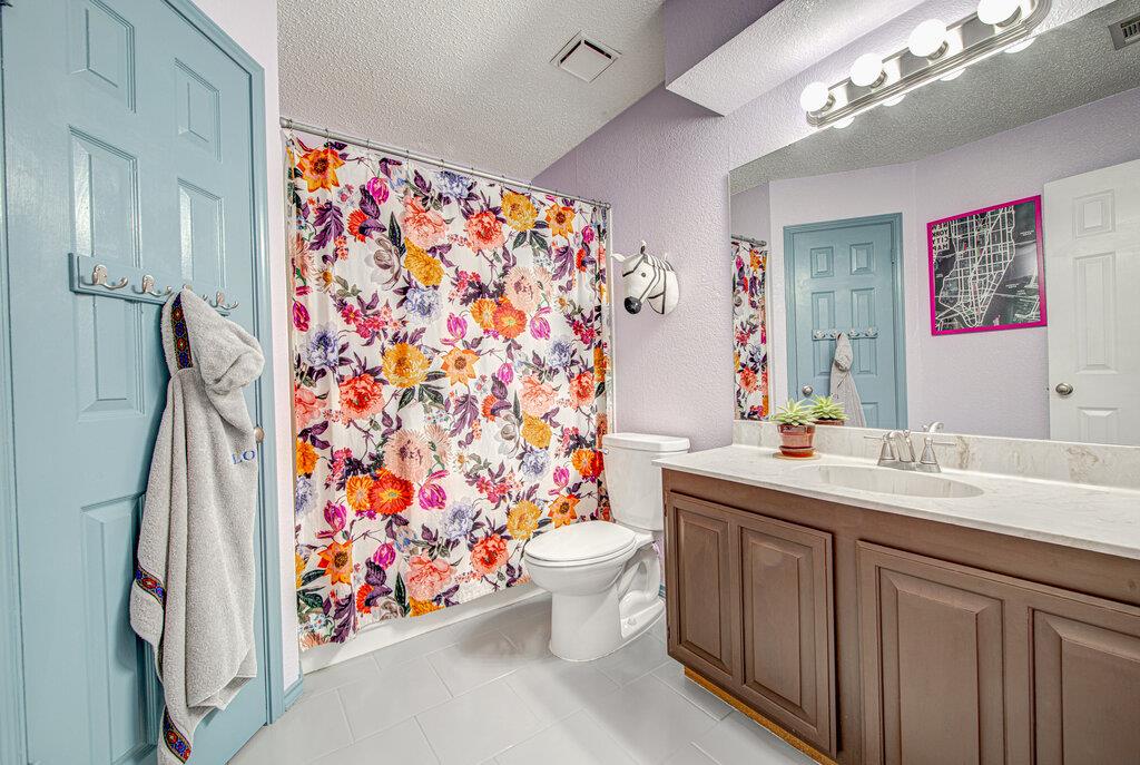 1815 Michael Wayne Dr, Austin, TX 78728