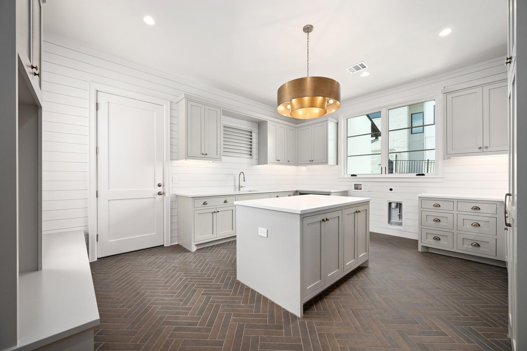 504 Primo Fiore Ter, Austin, TX 78738