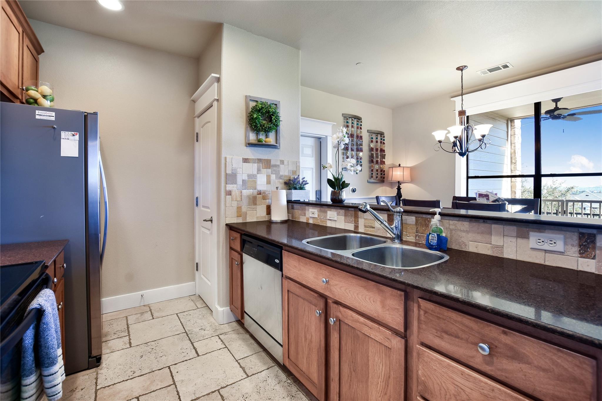 17800 Maritime Point Dr # 101, Jonestown, TX 78645