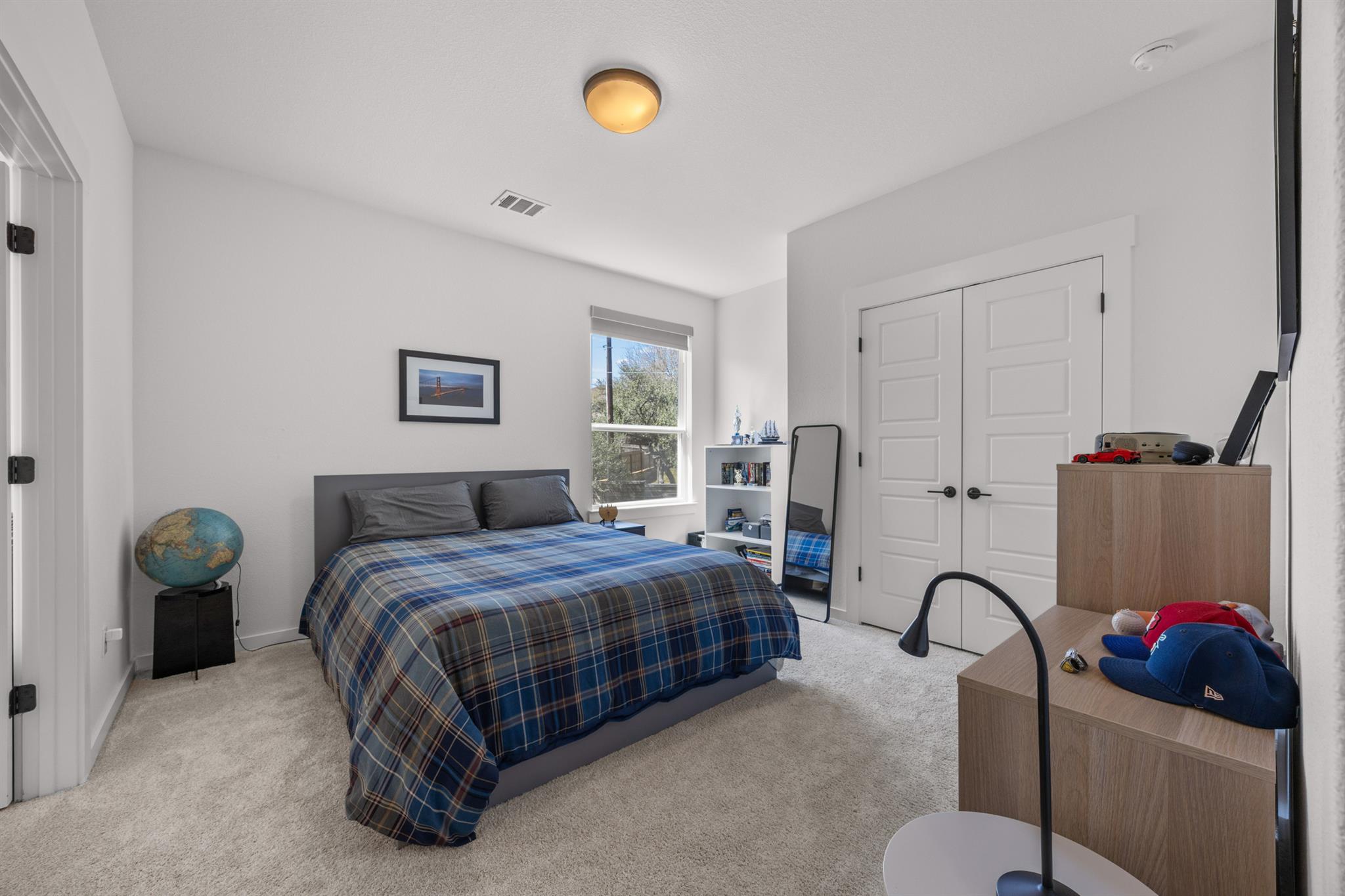 2413 Berkleys Brook Dr # 63, Austin, TX 78738