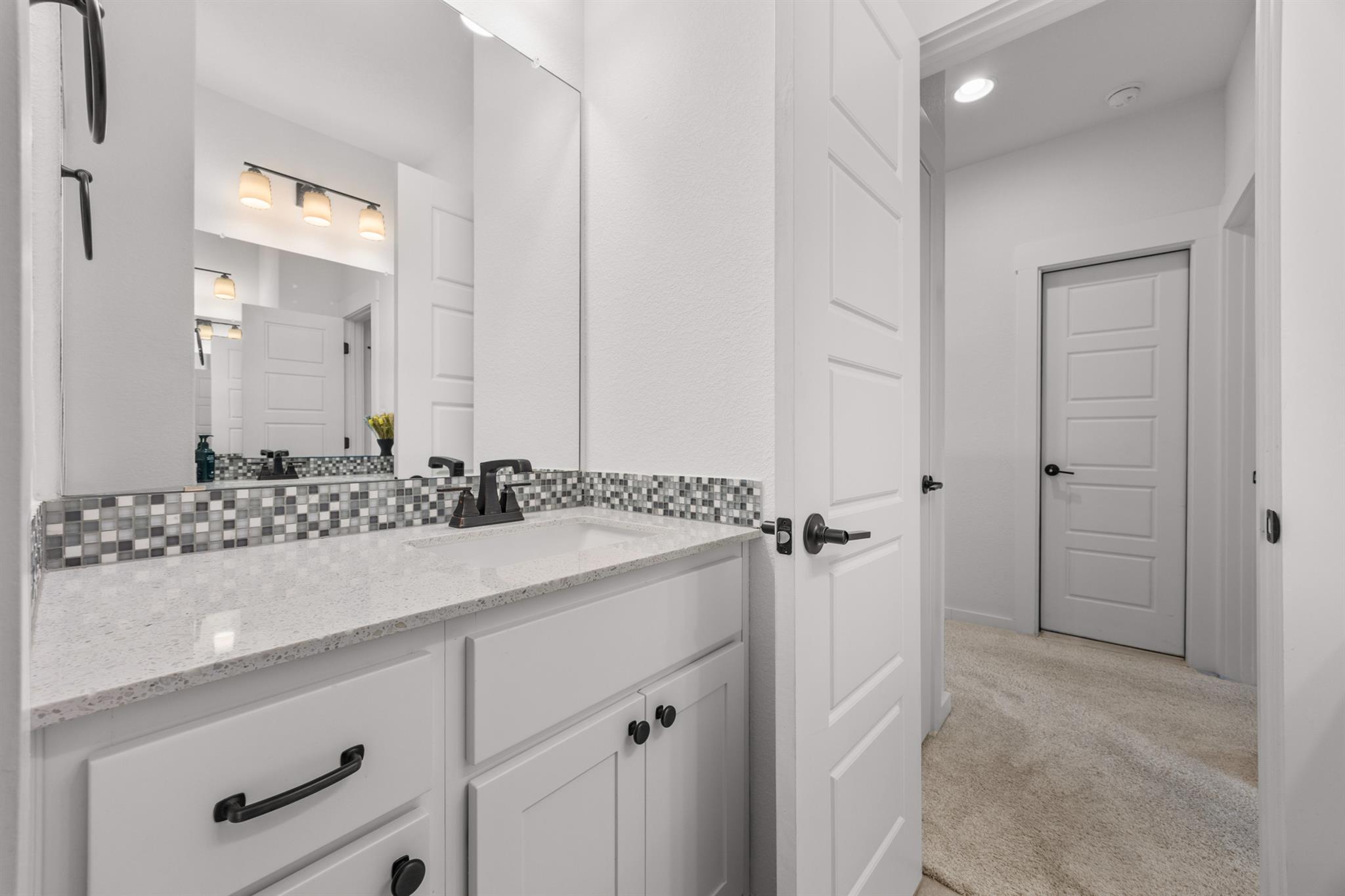 2413 Berkleys Brook Dr # 63, Austin, TX 78738