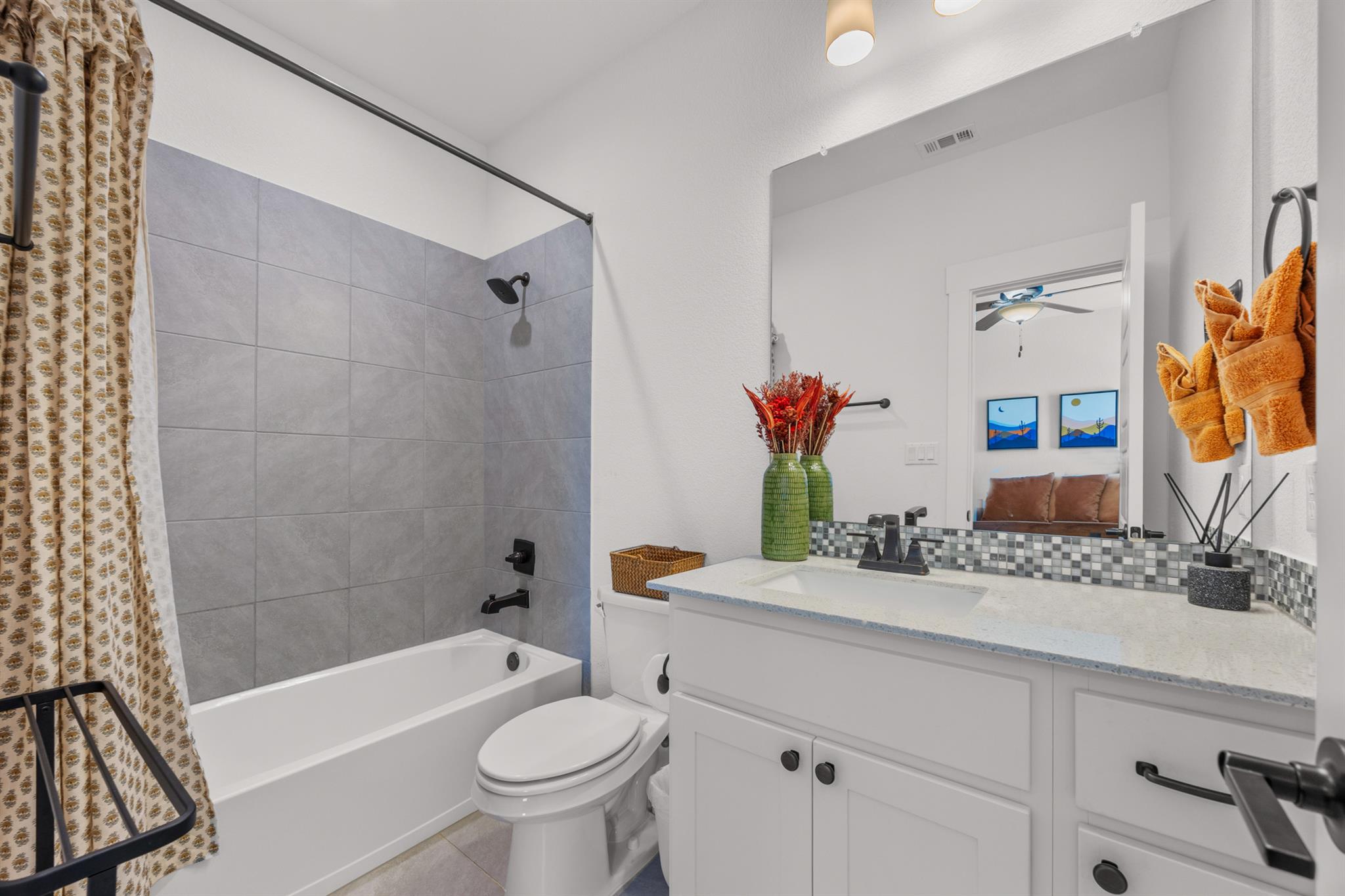 2413 Berkleys Brook Dr # 63, Austin, TX 78738