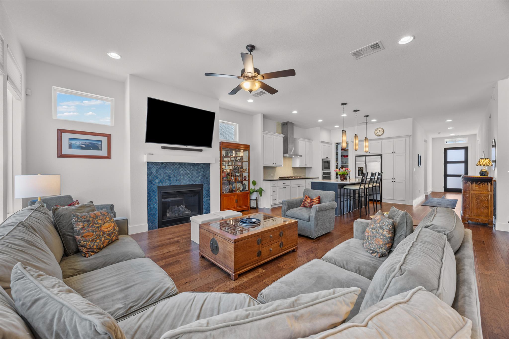 2413 Berkleys Brook Dr # 63, Austin, TX 78738