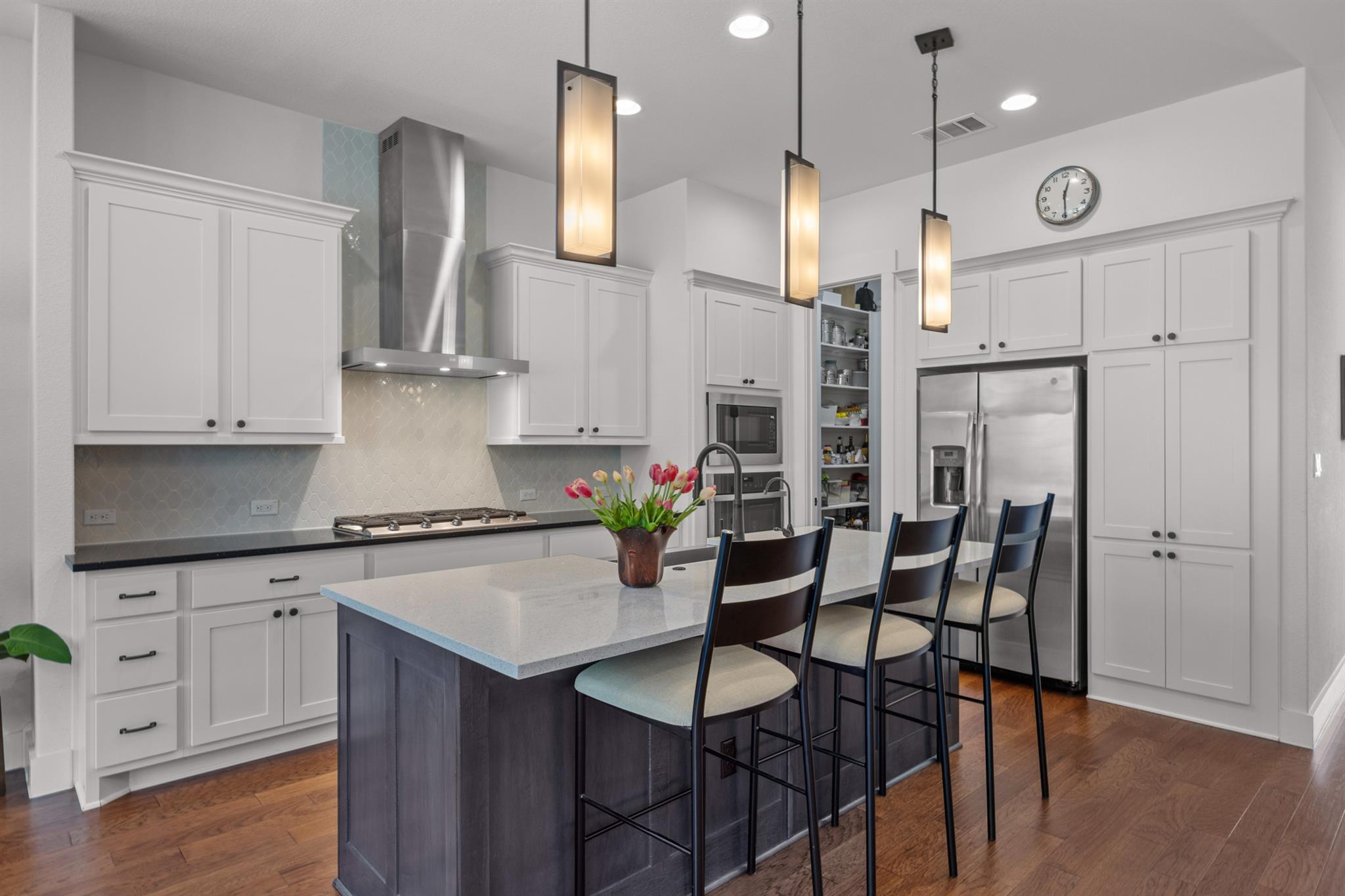 2413 Berkleys Brook Dr # 63, Austin, TX 78738