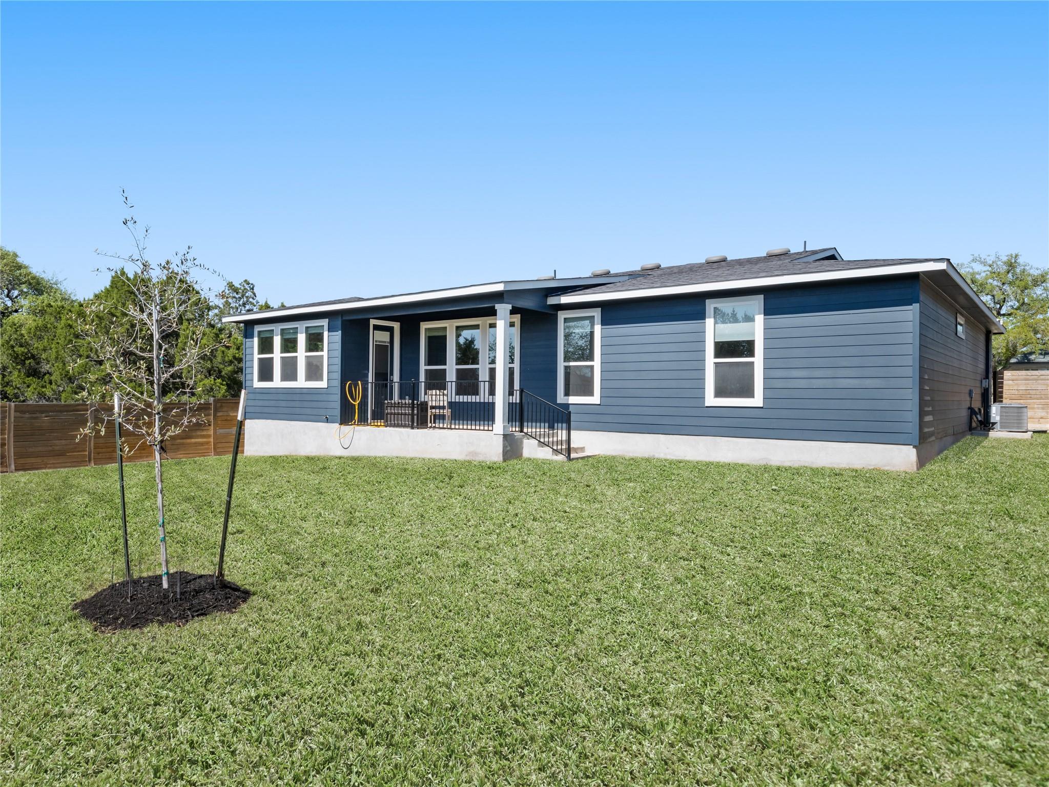 21705 Patton Dr, Lago Vista, TX 78645