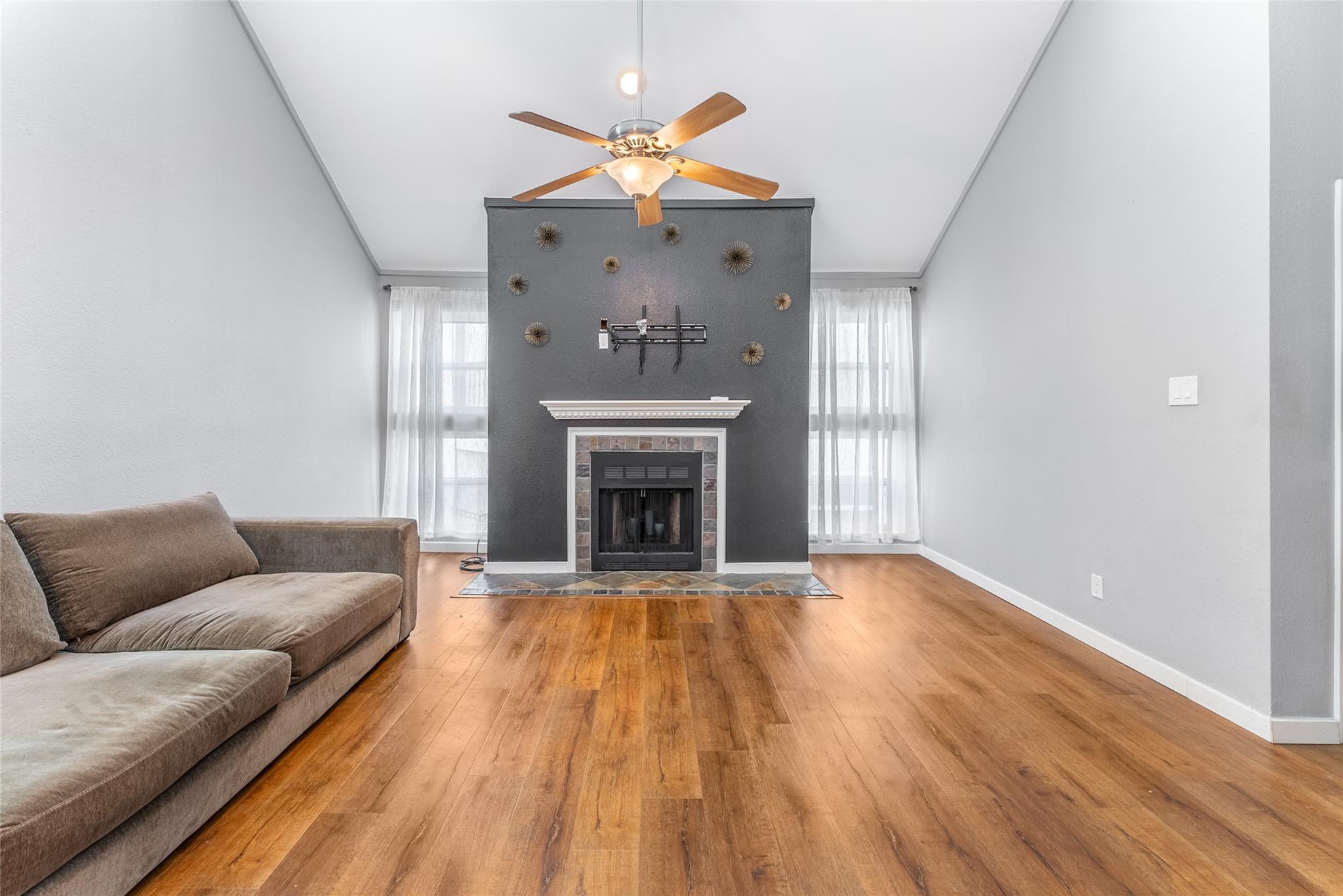 1500 Woodlawn Blvd # 302, Austin, TX 78703