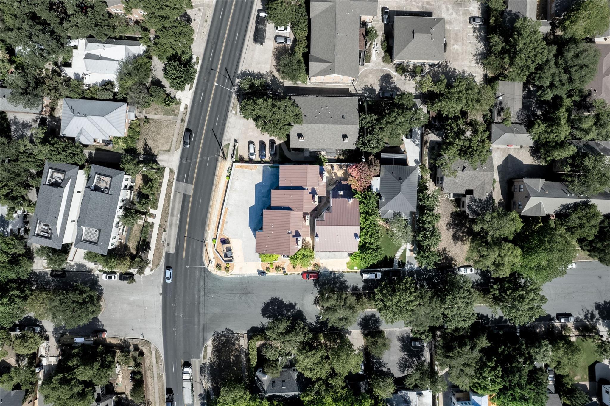 1500 Woodlawn Blvd # 302, Austin, TX 78703