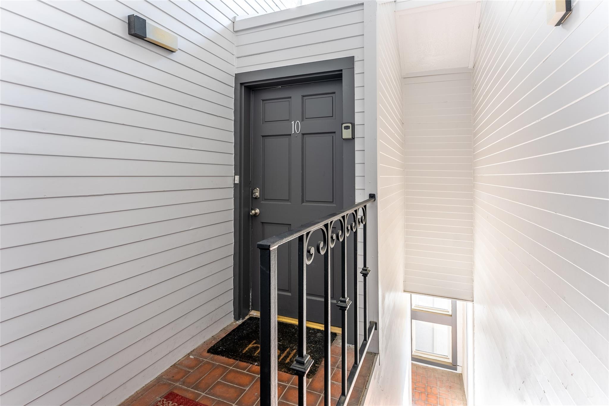 1500 Woodlawn Blvd # 302, Austin, TX 78703