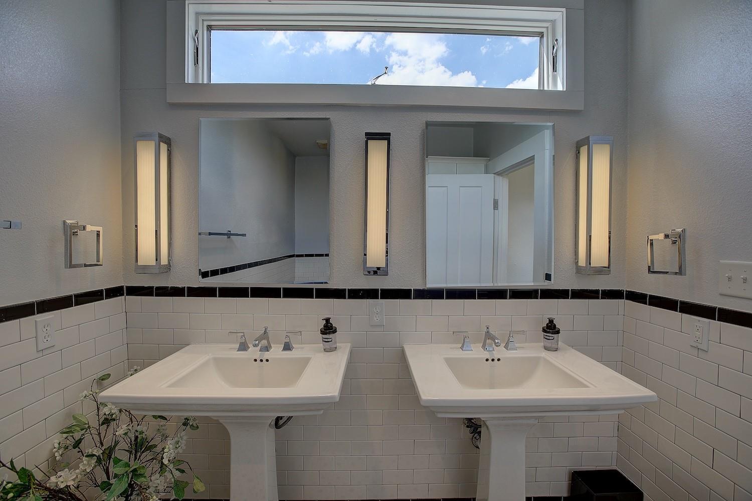 11228 Parsons Rd, Manor, TX 78653