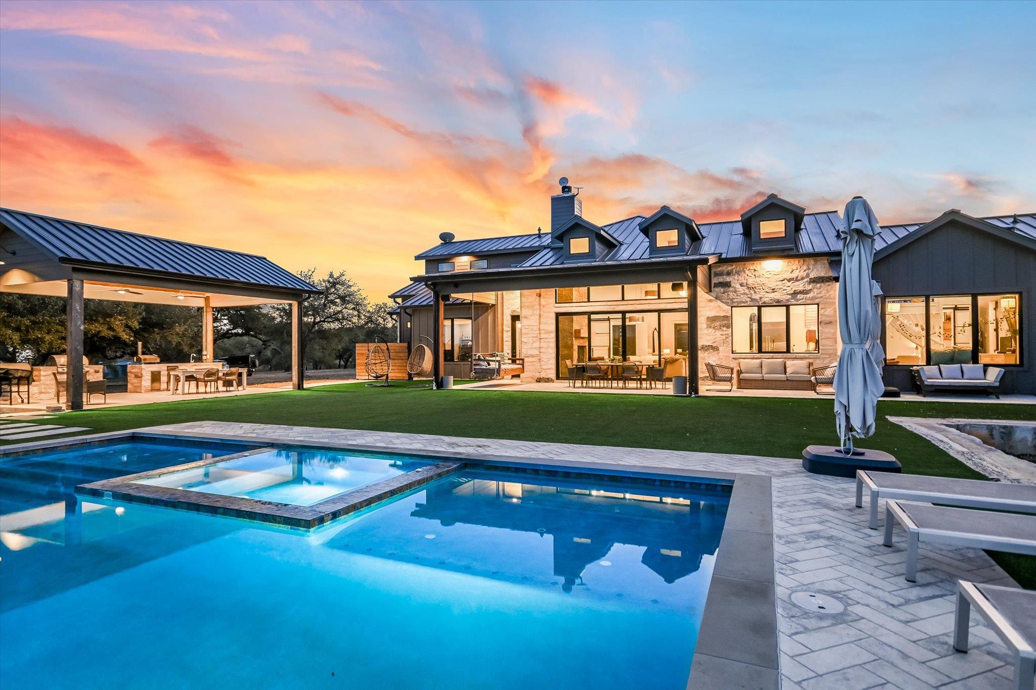 Dripping Springs, TX 78620