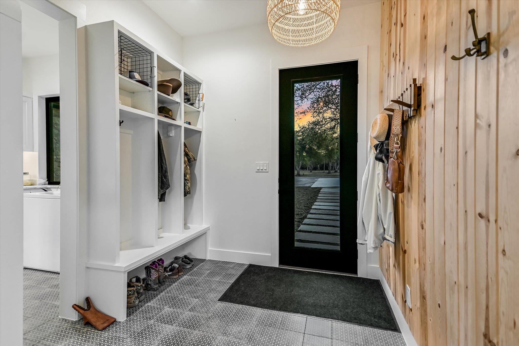 Dripping Springs, TX 78620