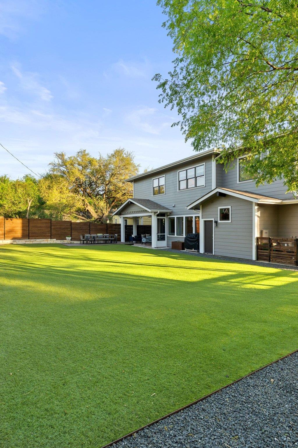 1810 W 29TH St, Austin, TX 78703