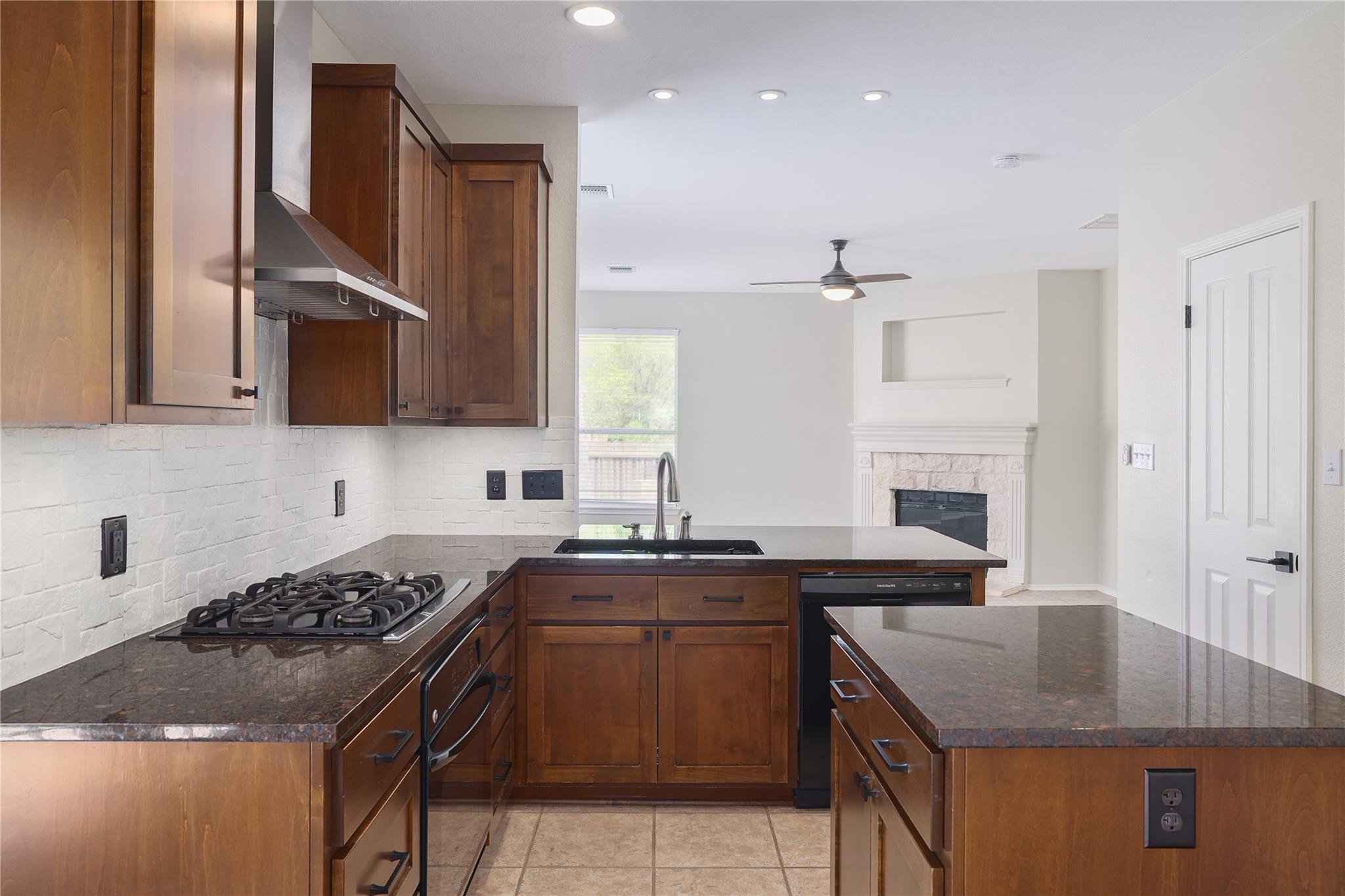 12520 Sir Christophers Cv, Austin, TX 78729