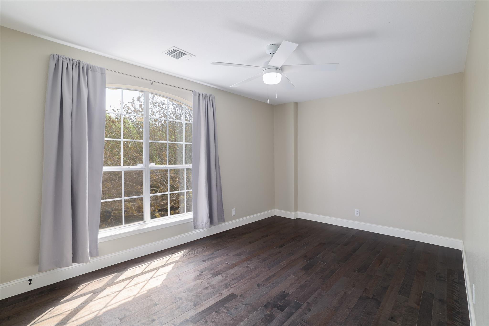 12520 Sir Christophers Cv, Austin, TX 78729