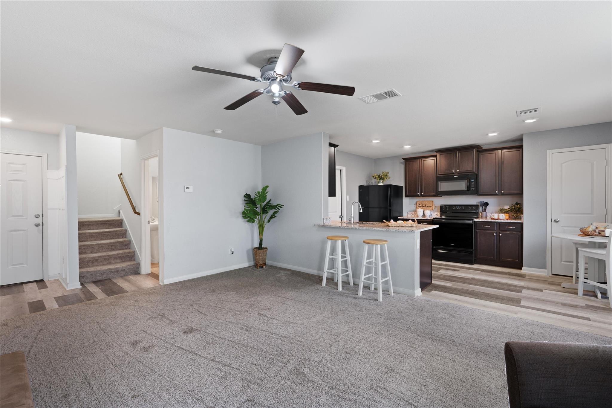 163 Niven Path # 12K, Jarrell, TX 76537