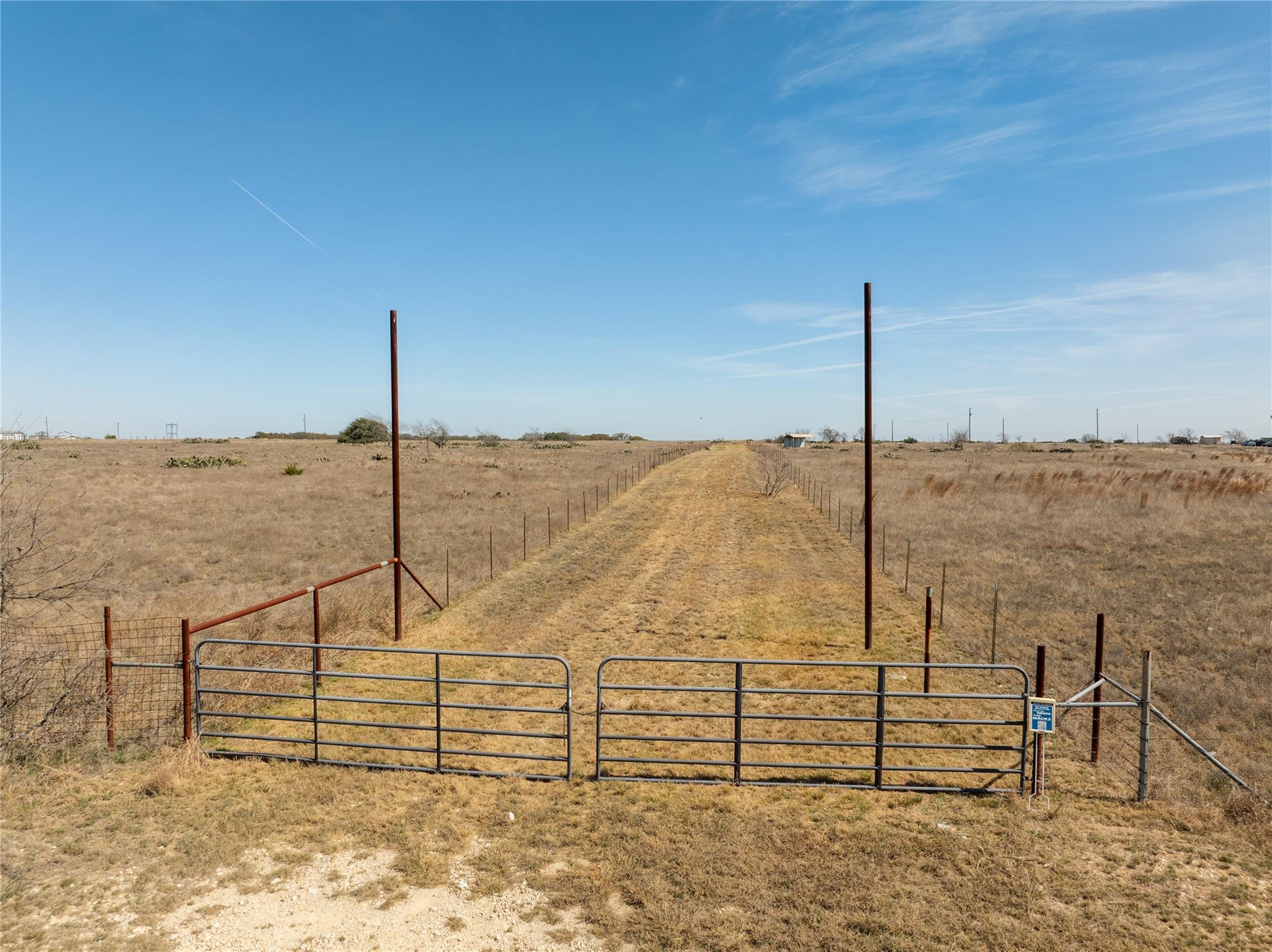 2700 County Road 214, Bertram, TX 78605