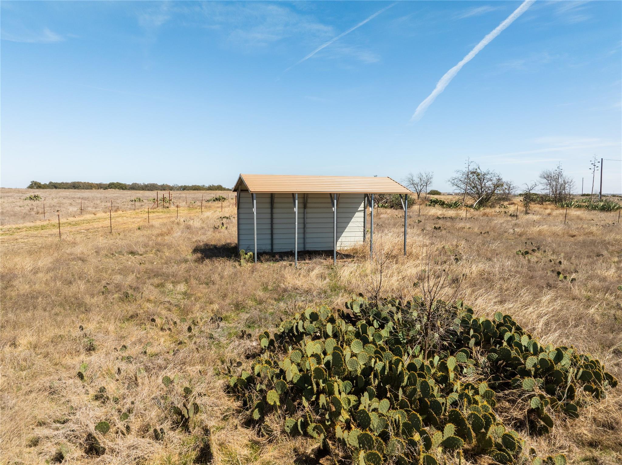 2700 County Road 214, Bertram, TX 78605