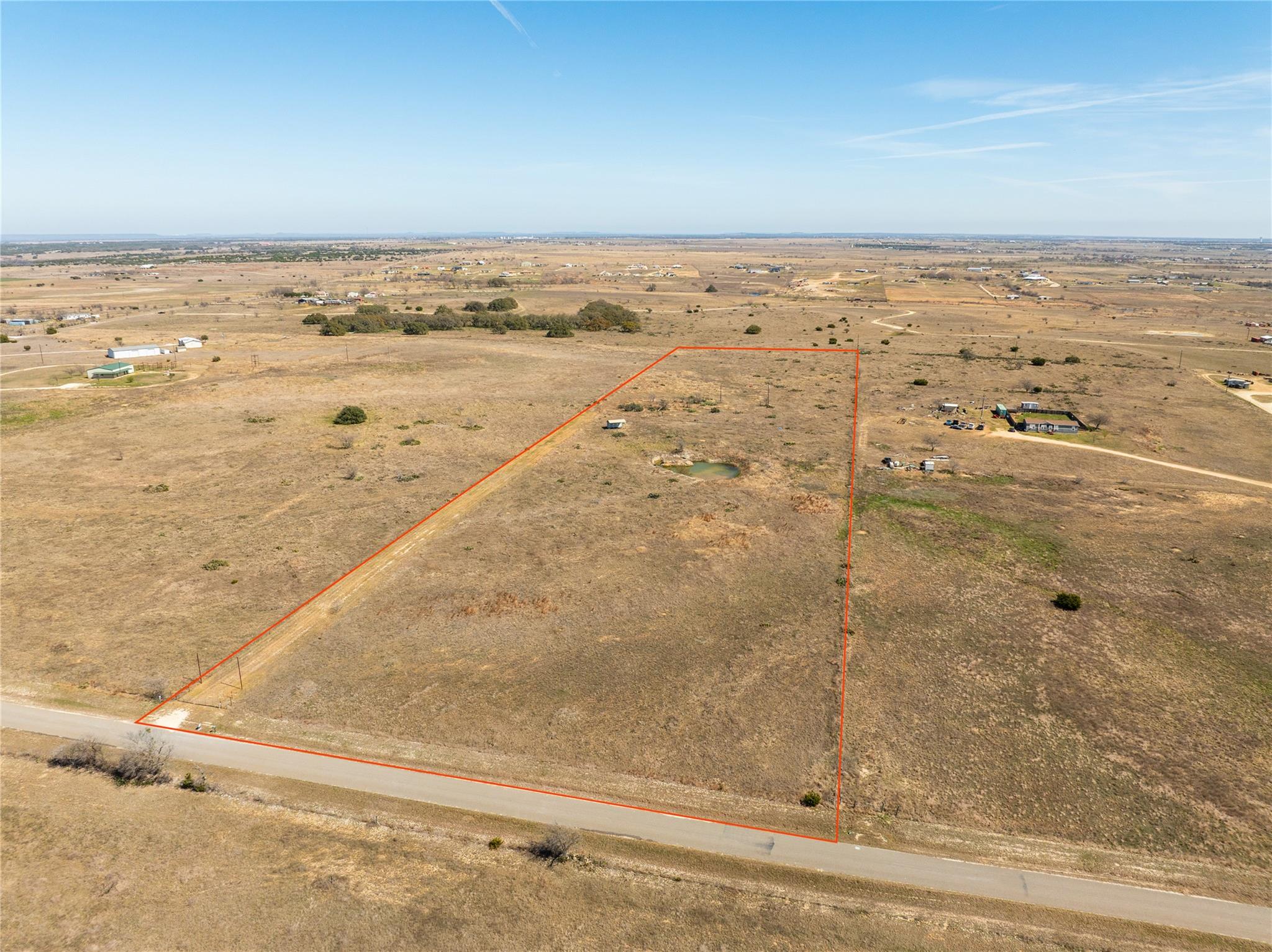 2700 County Road 214, Bertram, TX 78605