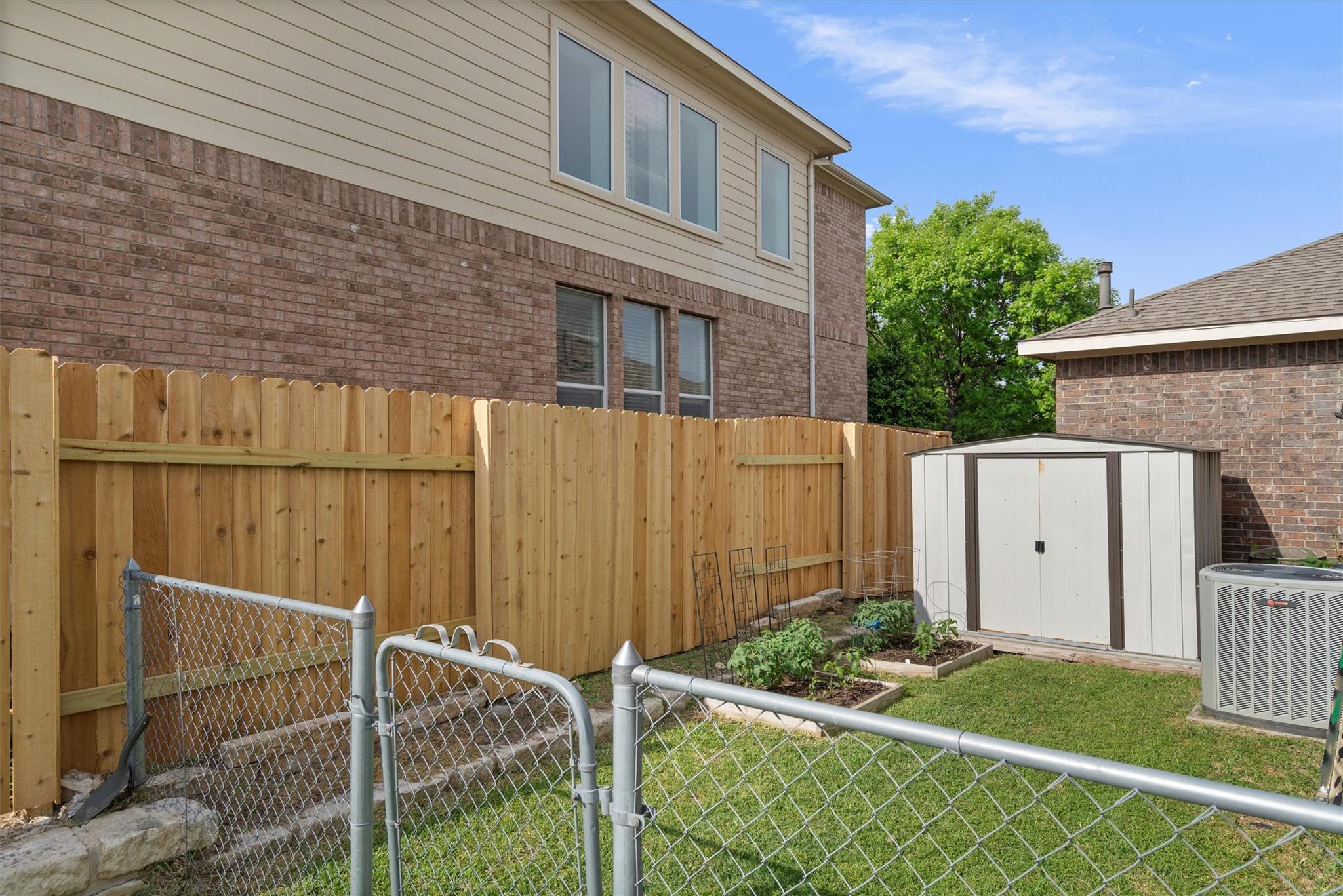 4211 Woodhaven Trl, Round Rock, TX 78665