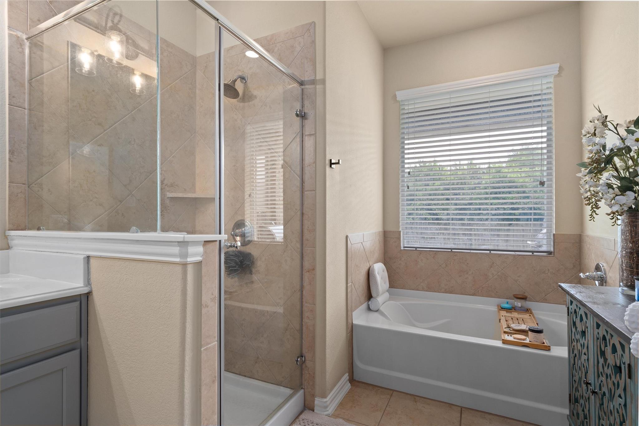 4211 Woodhaven Trl, Round Rock, TX 78665