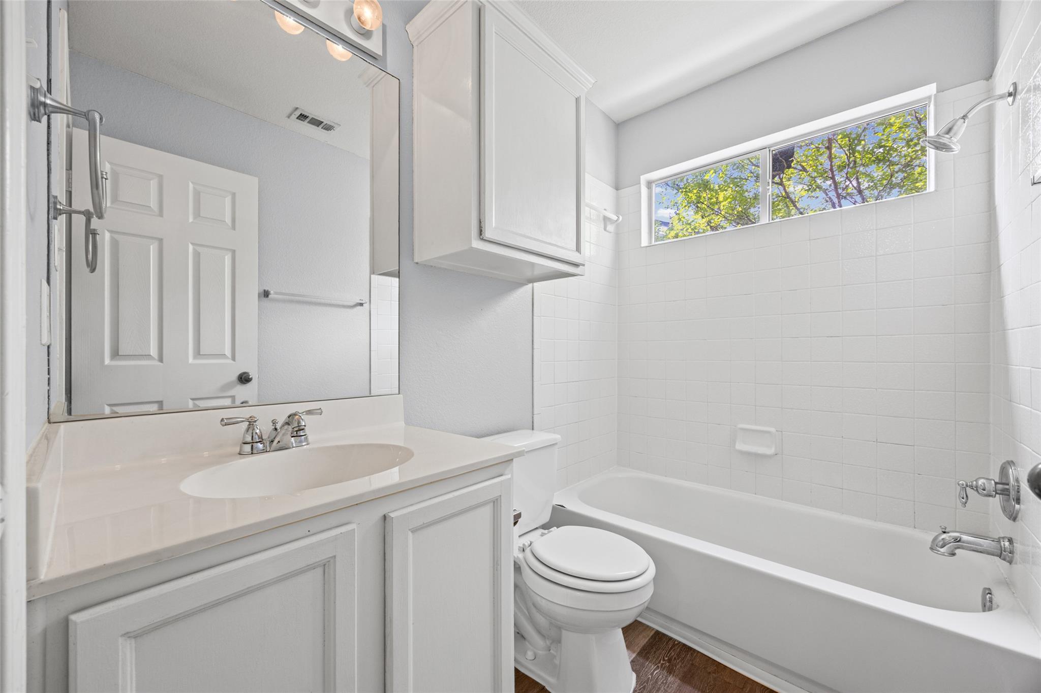 8507 Dulcet Dr, Austin, TX 78745