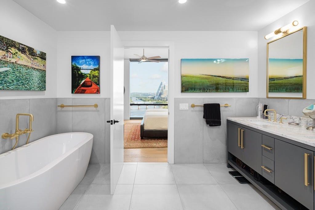 70 Rainey St # 1306, Austin, TX 78701