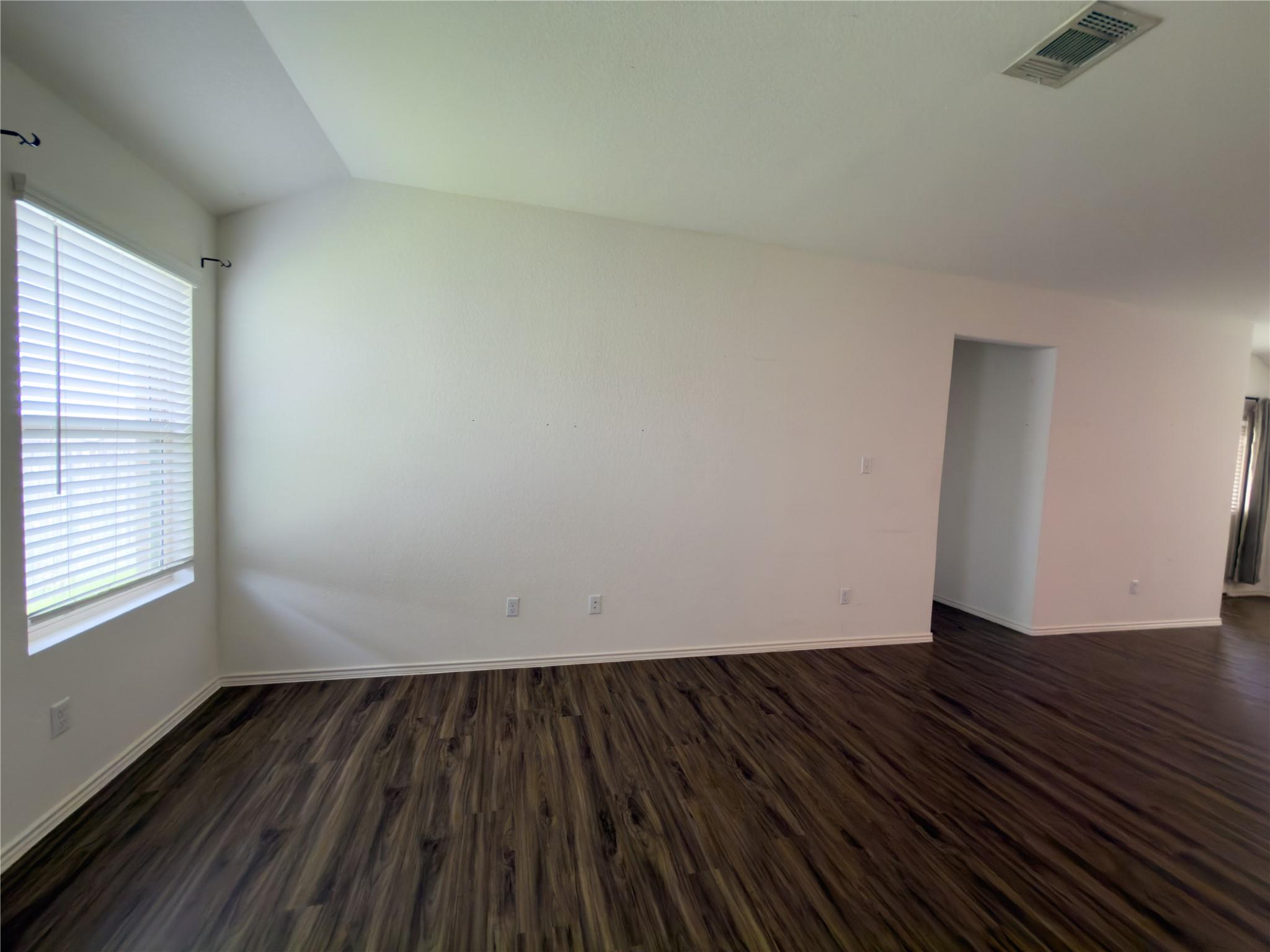 21417 Wilmiller Ln, Pflugerville, TX 78660