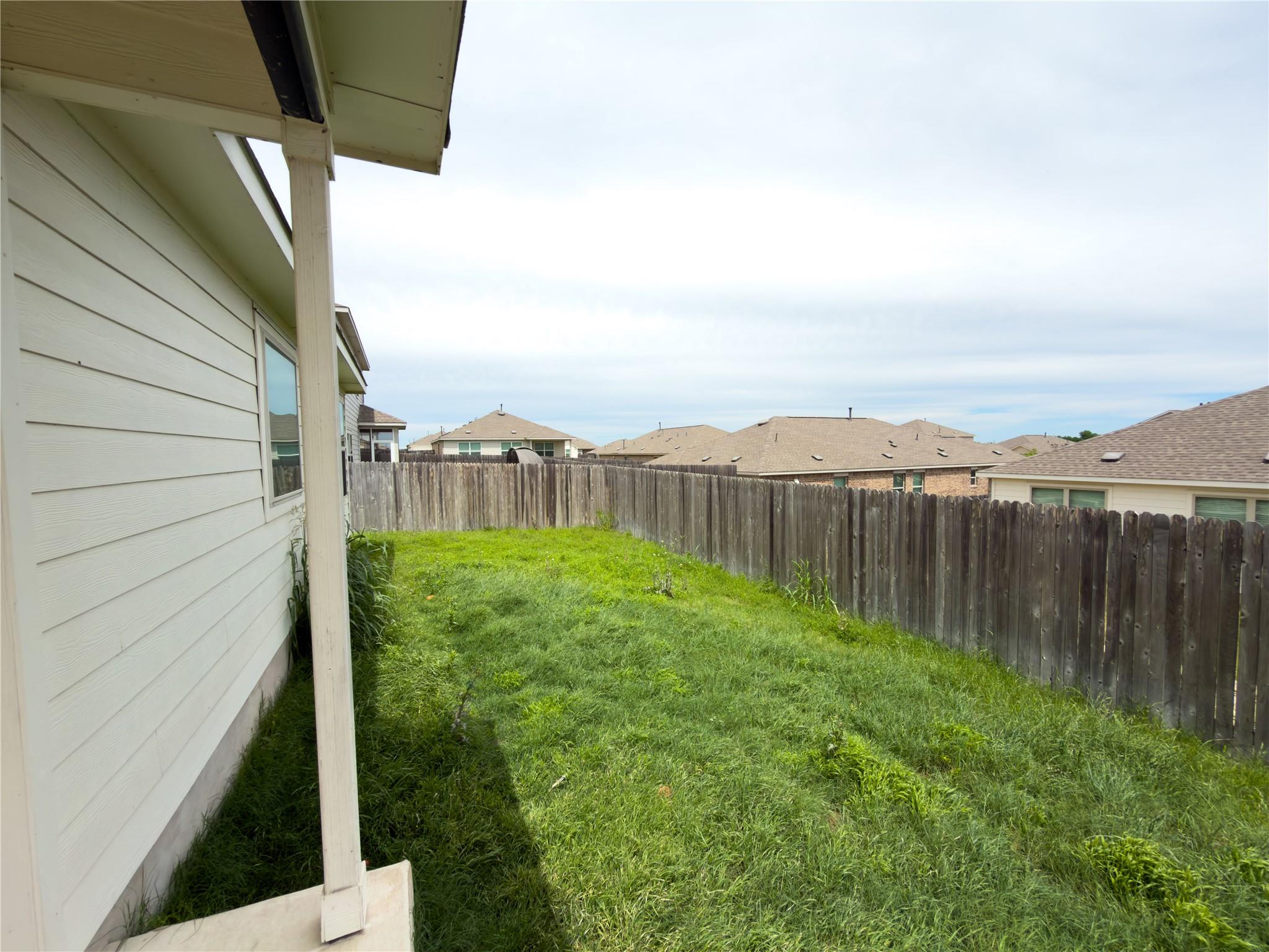 21417 Wilmiller Ln, Pflugerville, TX 78660