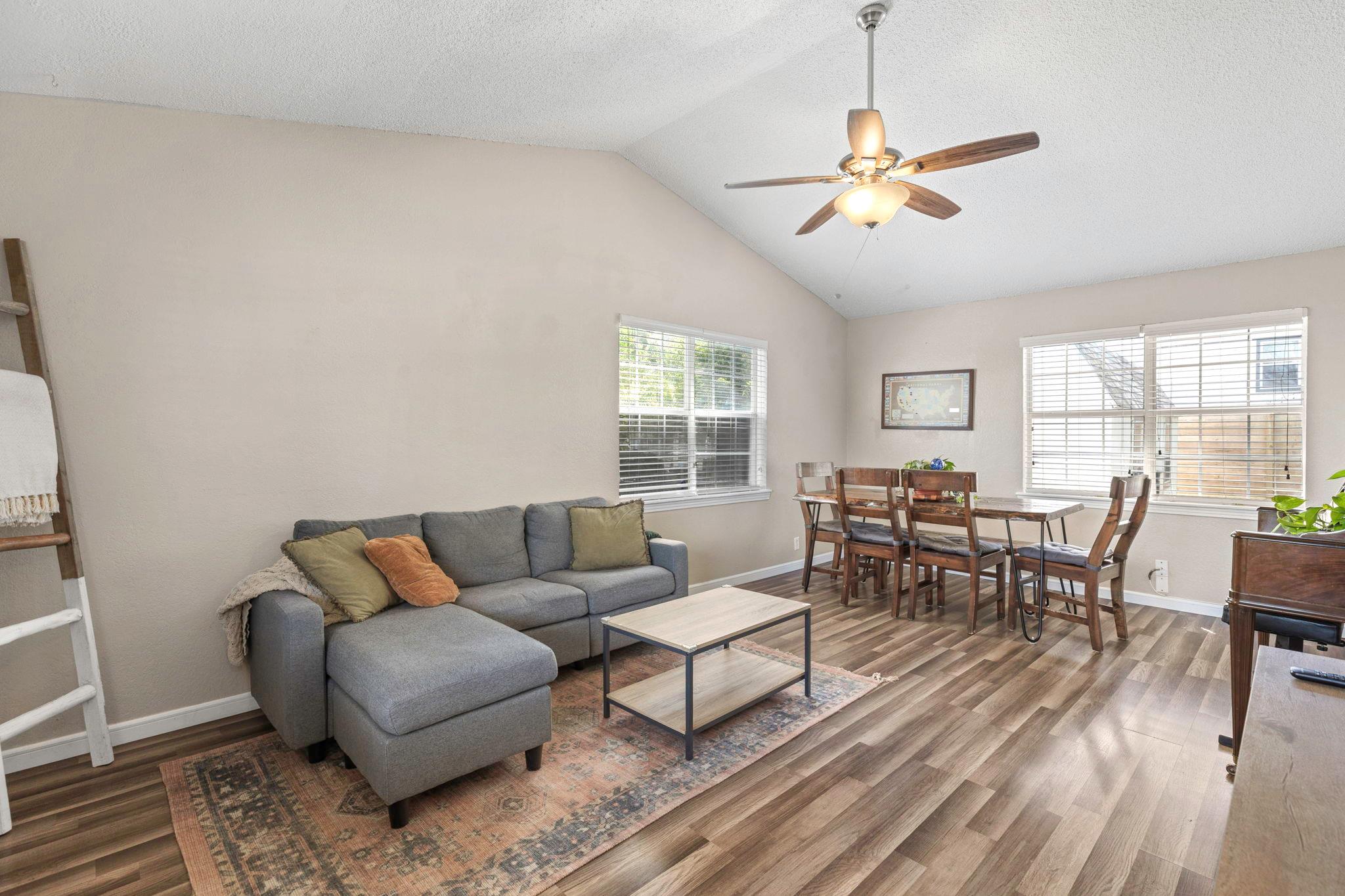 11004 Elm St, Jonestown, TX 78645