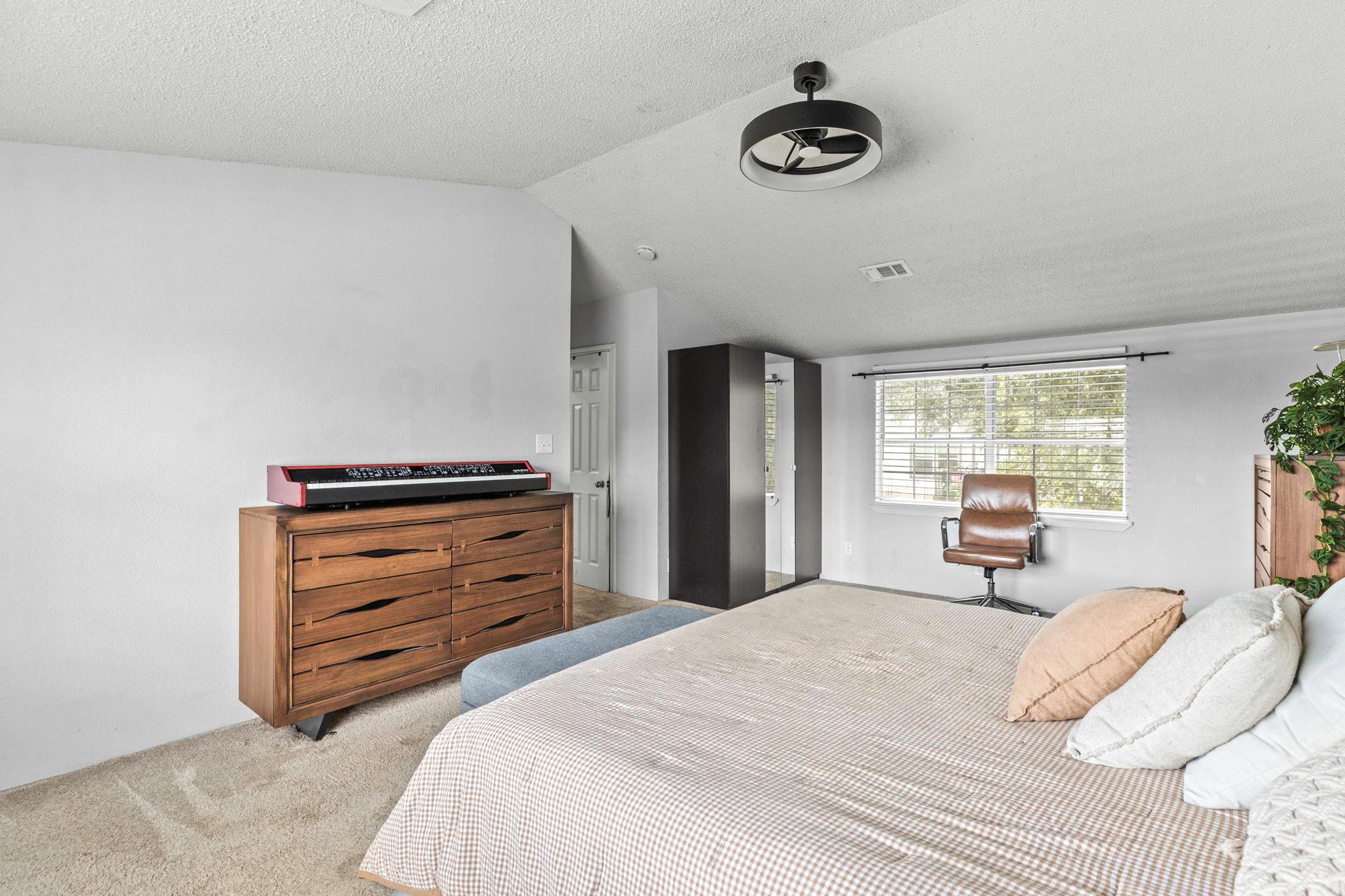 11004 Elm St, Jonestown, TX 78645