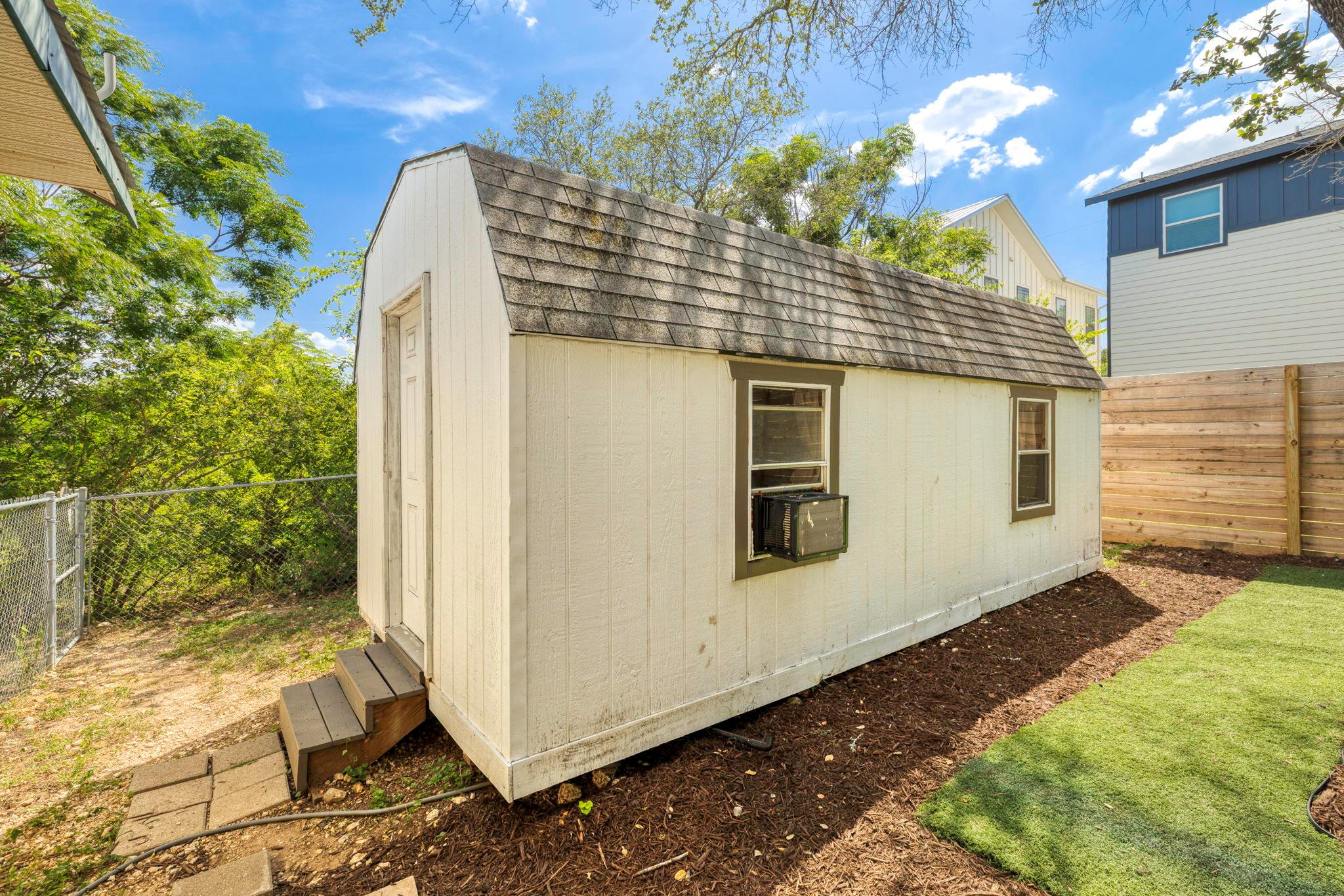 11004 Elm St, Jonestown, TX 78645