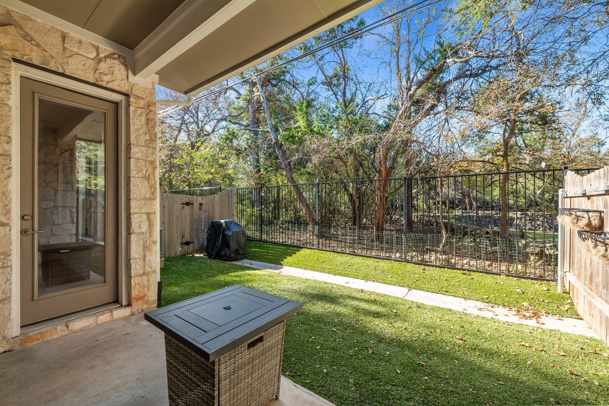 4323 Spicewood Springs Rd # 9, Austin, TX 78759