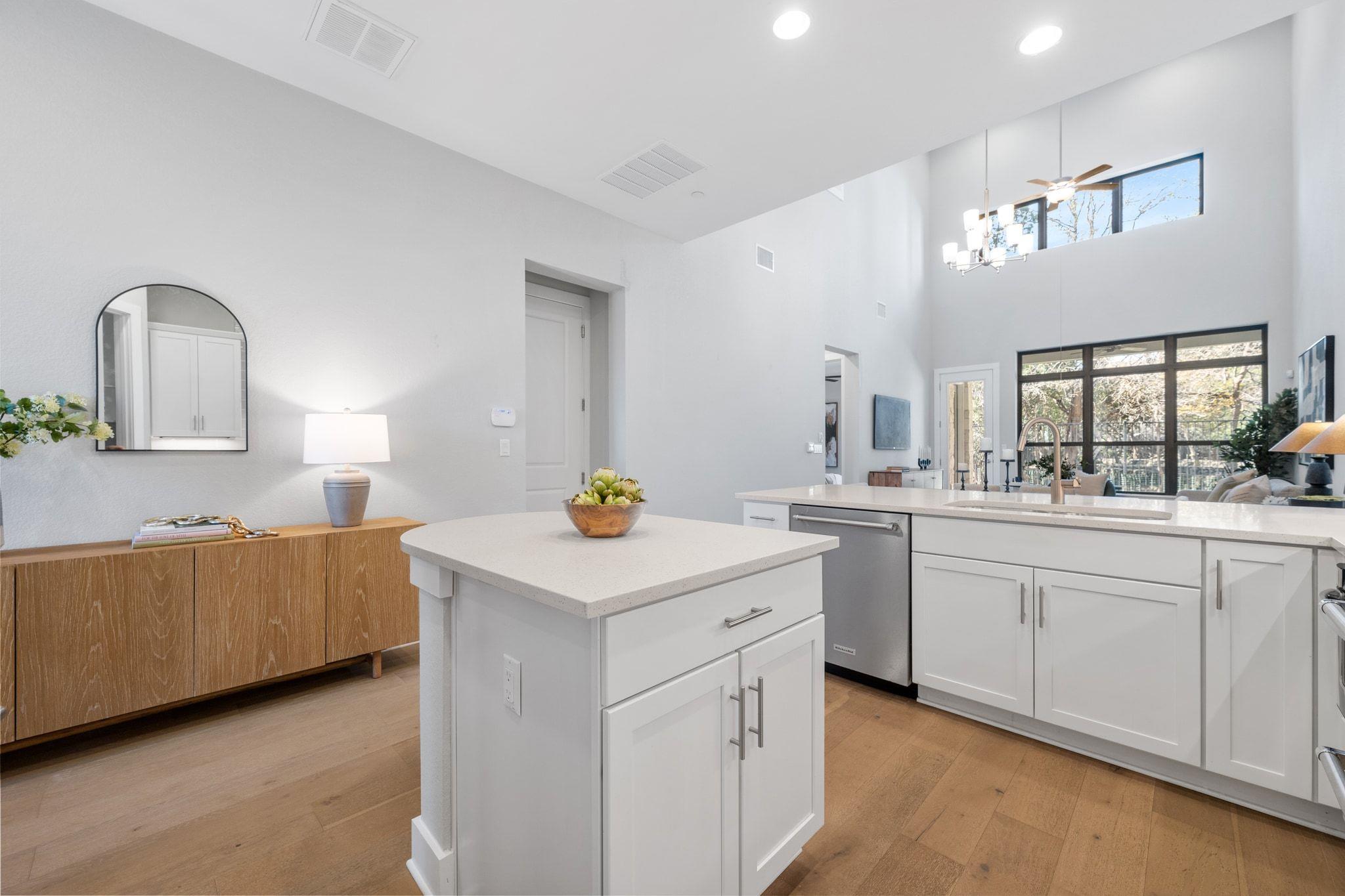 4323 Spicewood Springs Rd # 9, Austin, TX 78759