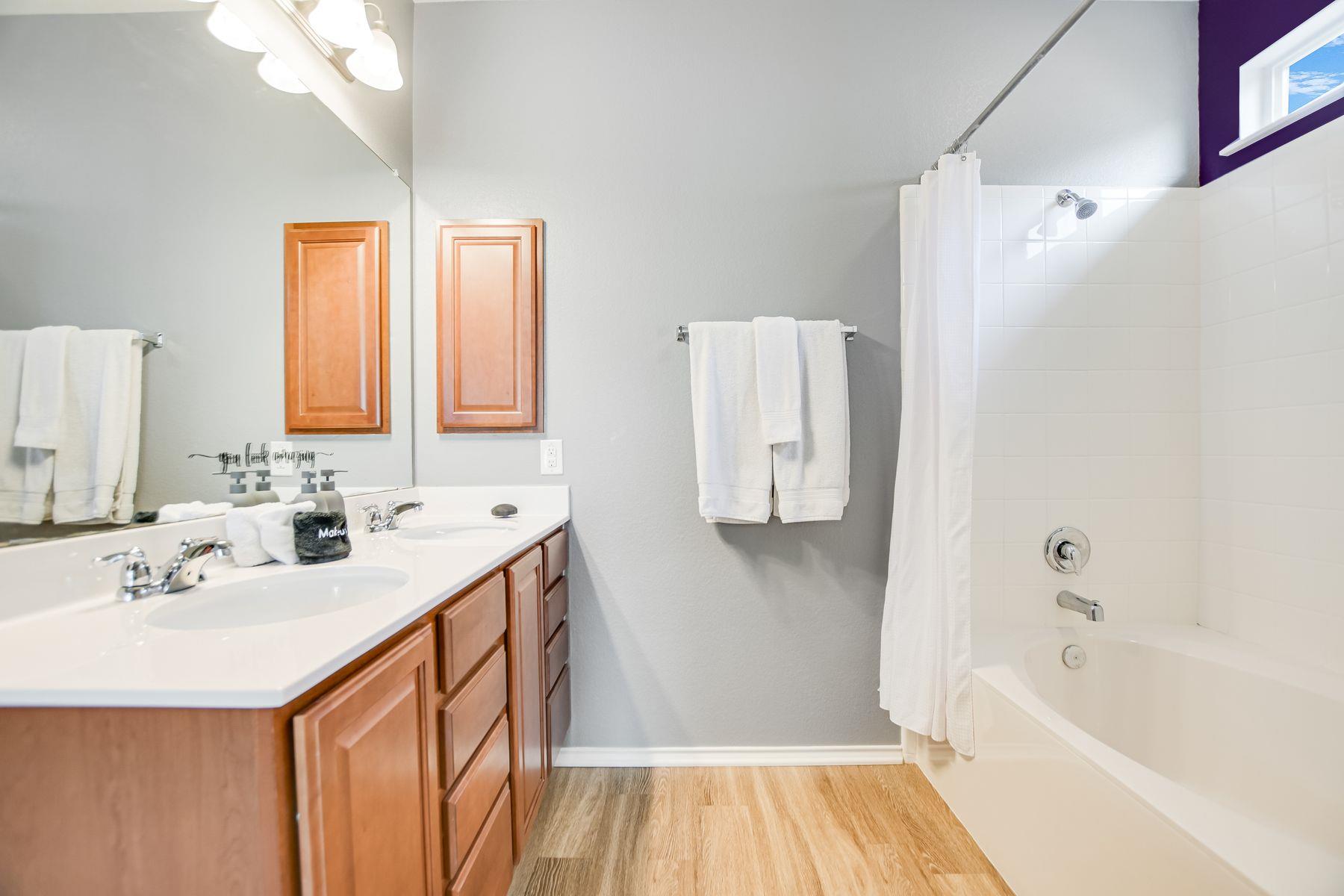 5817 Sardinia Dr, Round Rock, TX 78665