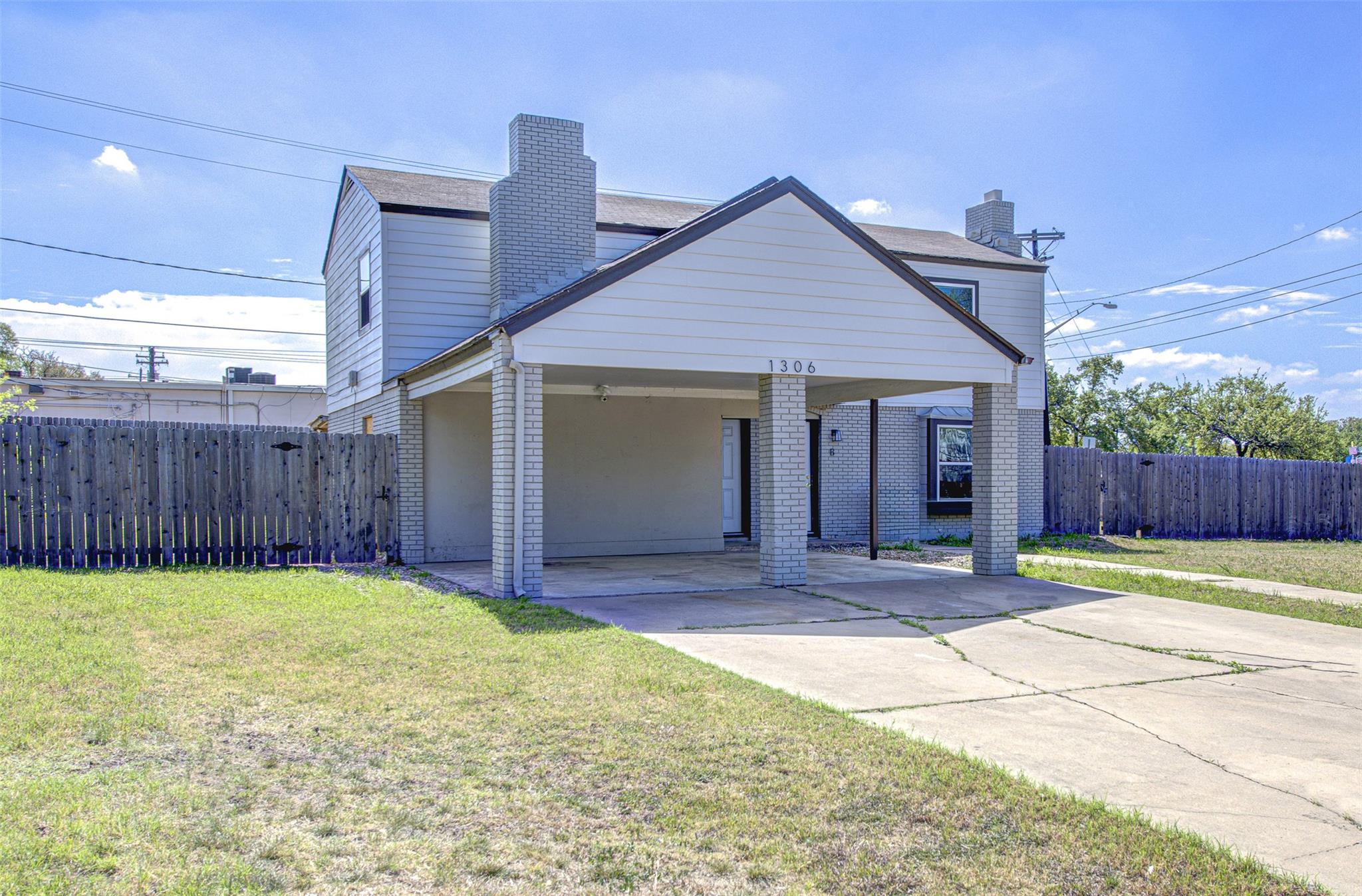 1306 E Saint Johns Ave, Austin, TX 78752