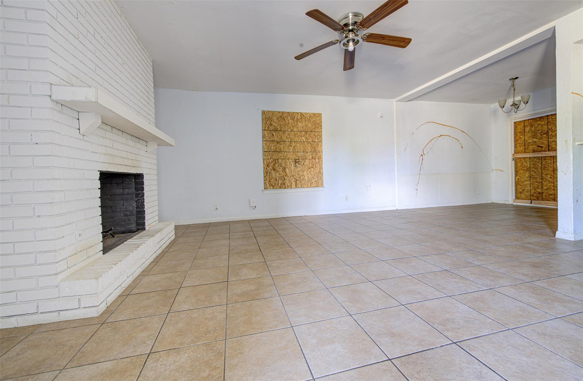 1306 E Saint Johns Ave, Austin, TX 78752