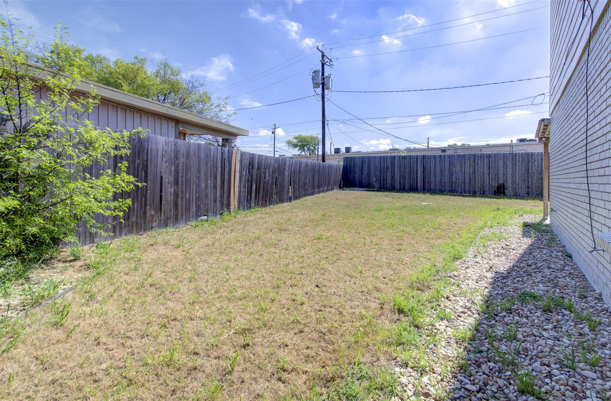 1306 E Saint Johns Ave, Austin, TX 78752