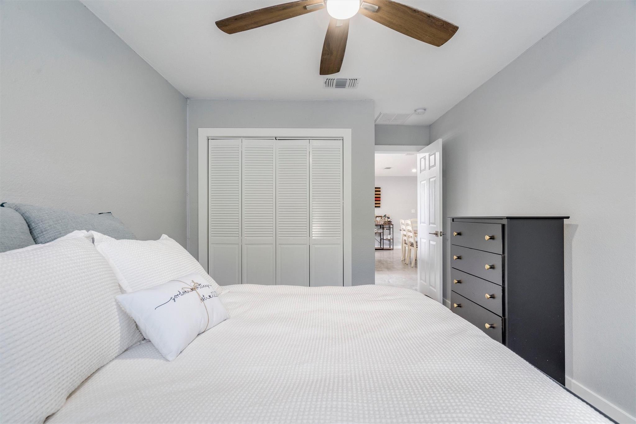 4001 Barth Rd, Lockhart, TX 78644