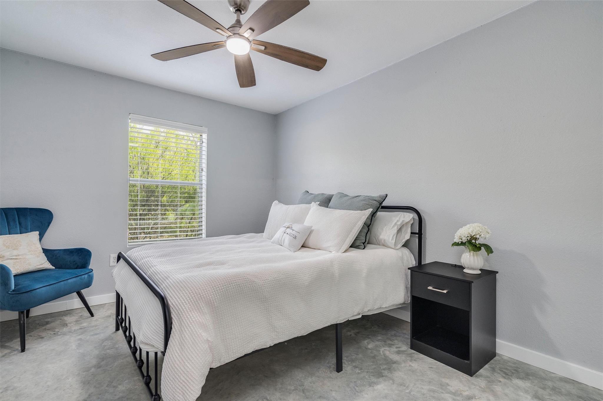 4001 Barth Rd, Lockhart, TX 78644