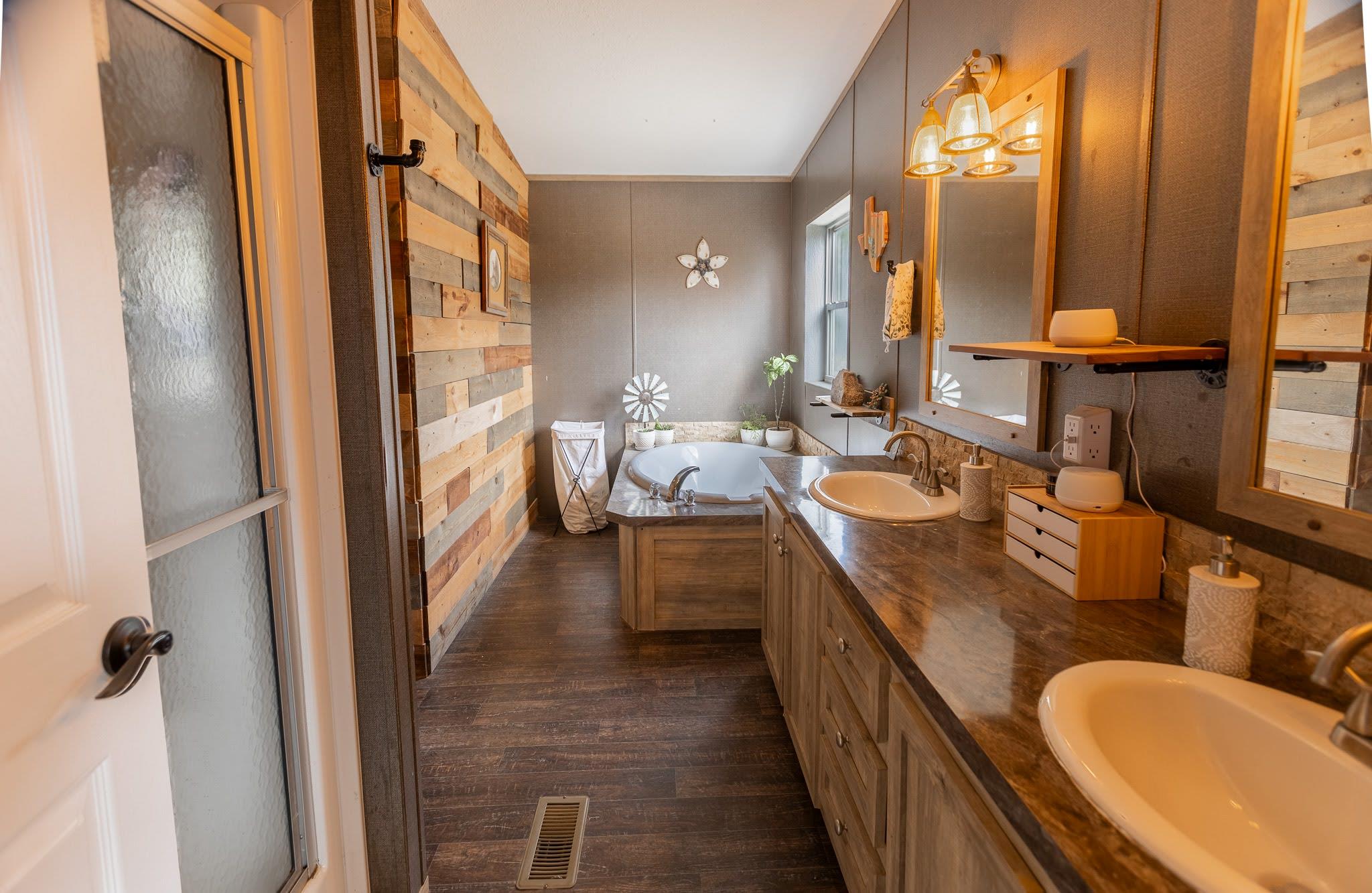 1925 Cripple Creek Stage Rd, Dripping Springs, TX 78620