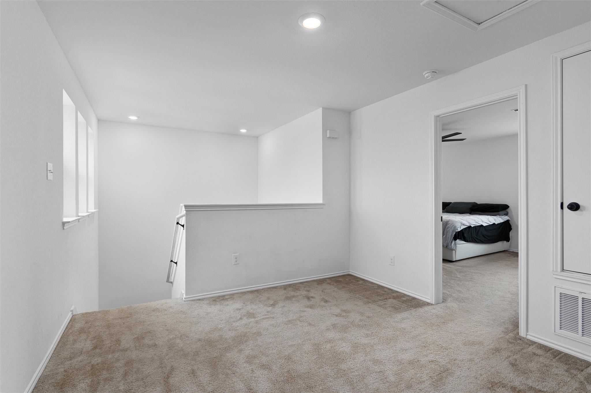 720 Bailey Park Dr, Jarrell, TX 76537